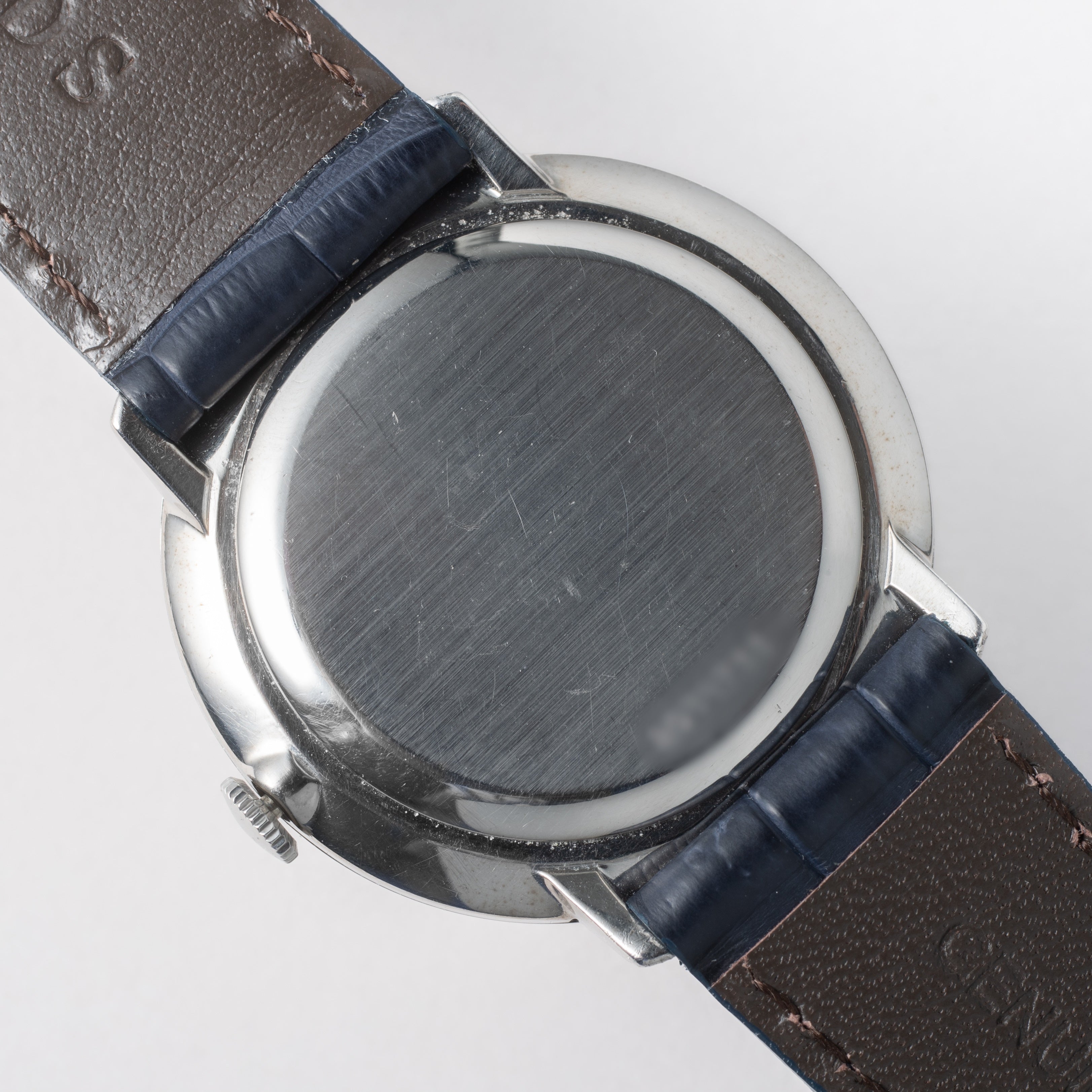 IWC ラウンドケース 1969年製 手巻き Cal.402 ホワイトローマンダイヤル