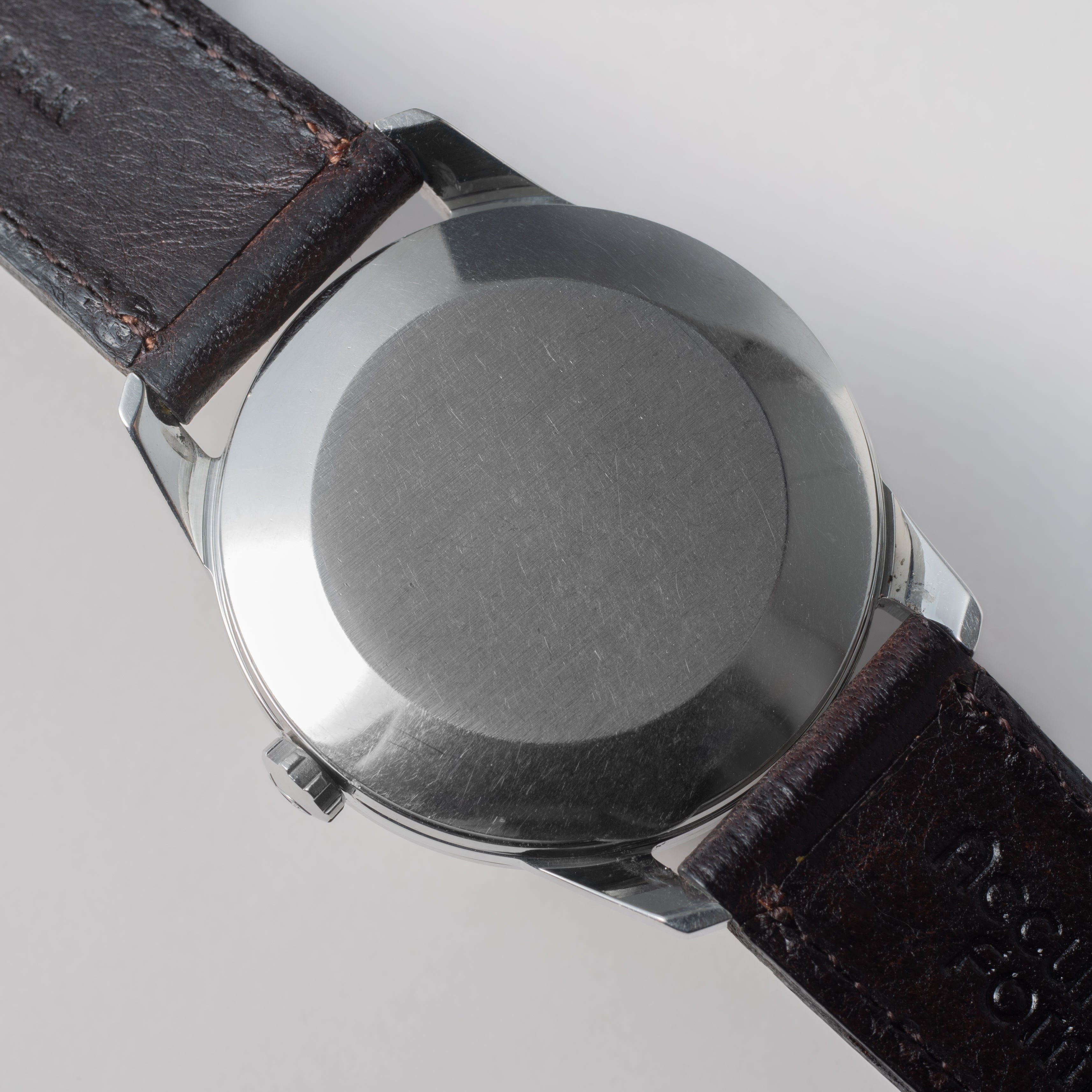 IWC 1967年製 ラウンドモデル ペラトン式自動巻き Cal.8541 筆記体ロゴ