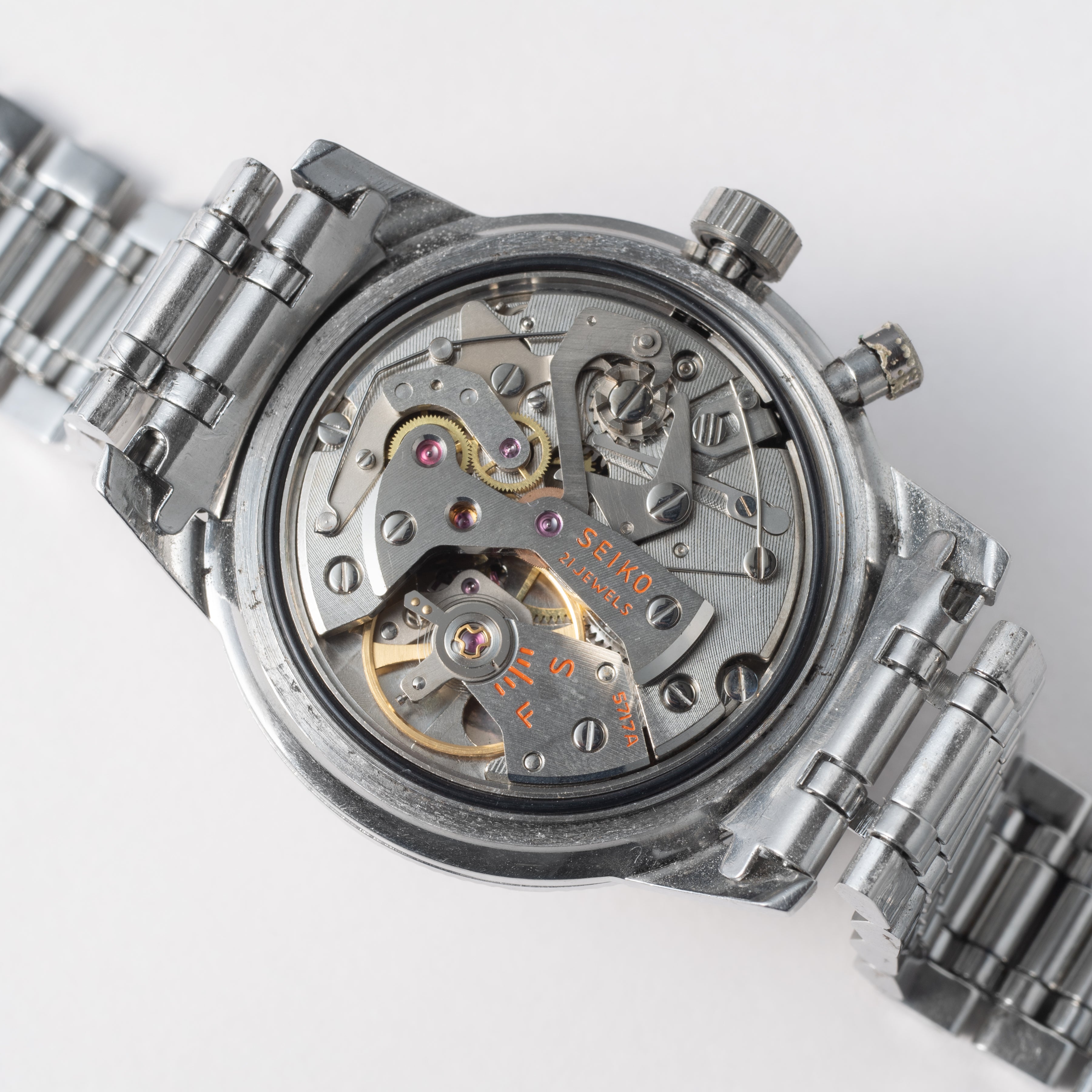 セイコー ワンプッシュクロノ 1964年製 Ref.5717-8990 手巻き カレンダー付き ステンレスベゼル 純正ブレス付き