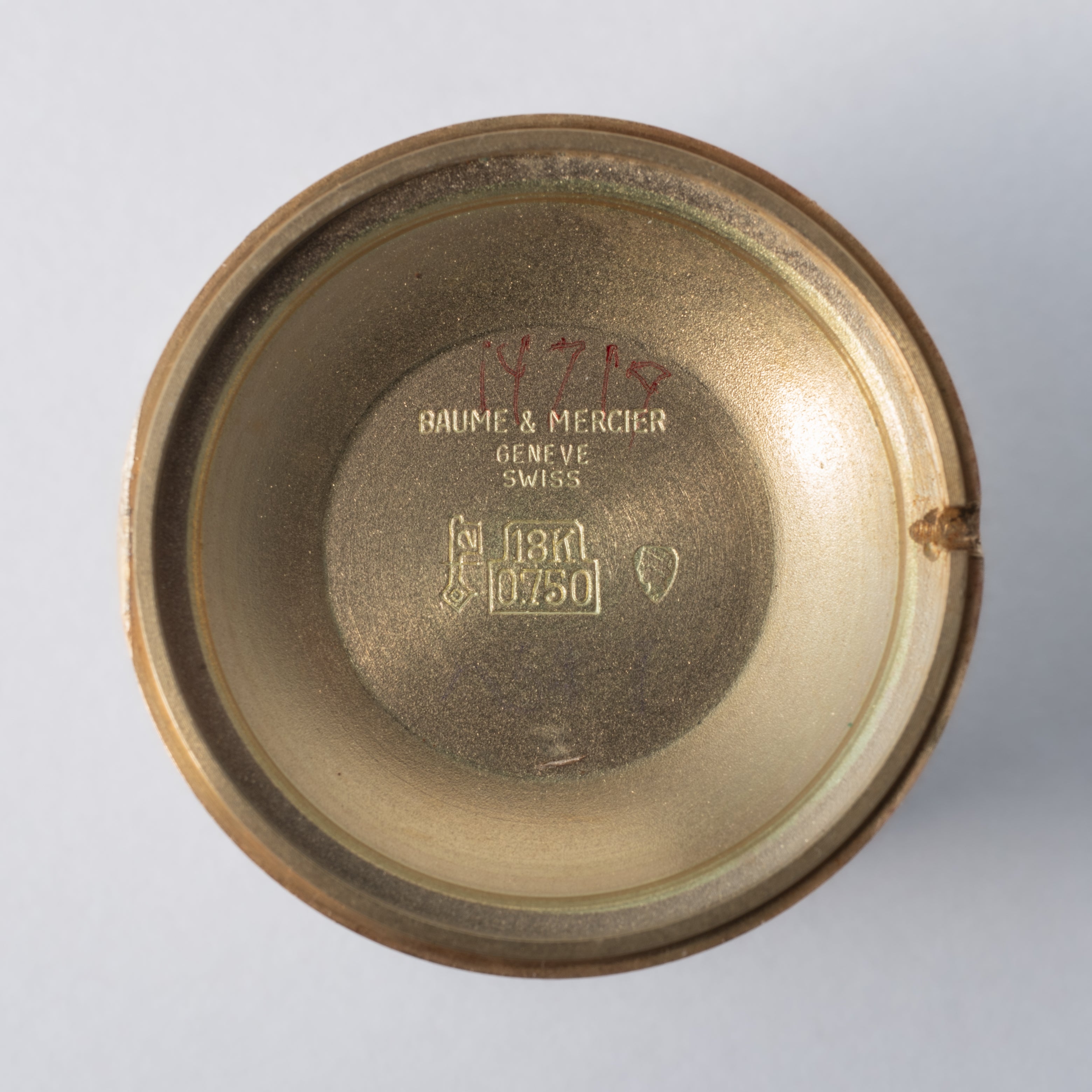 ボーム&メルシエ 18金無垢ボウマチック 18KYG ブラック 自動巻き