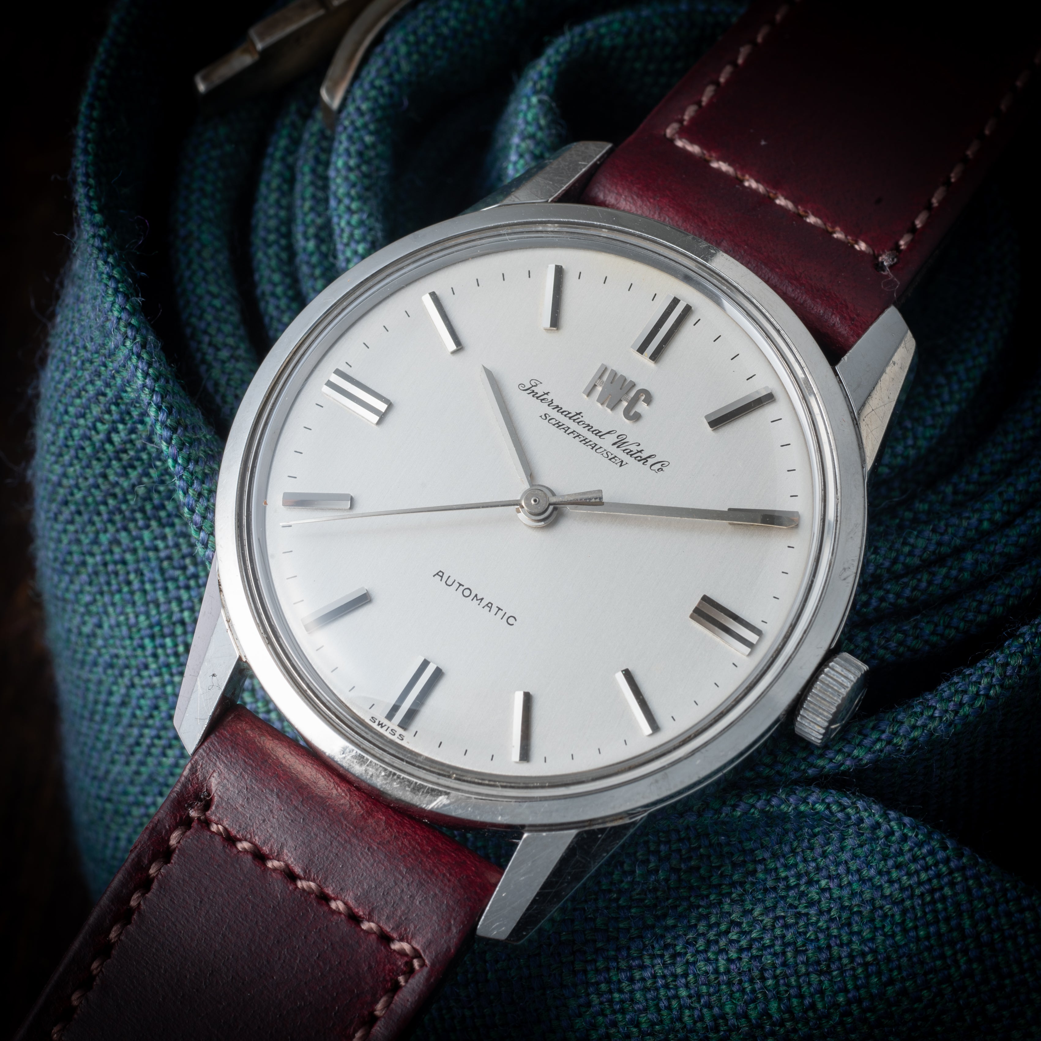 IWC ラウンドケース オートマチック 1972年製 Ref.R810AD ノンデイト ペラトン式自動巻き Cal.854B