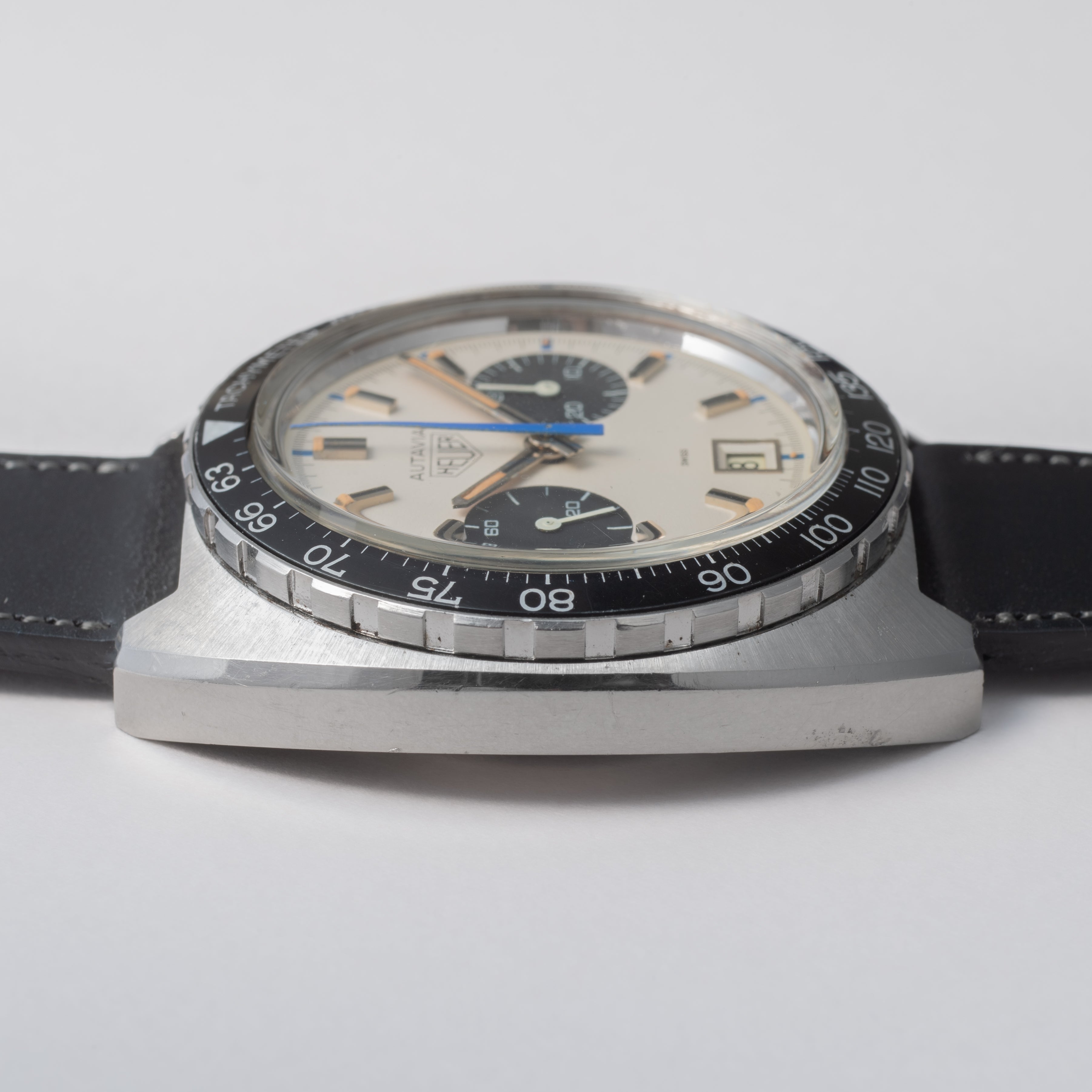 ホイヤー オータヴィア クロノグラフ 1970年代 手巻 バルジューCal.7734 シフェール