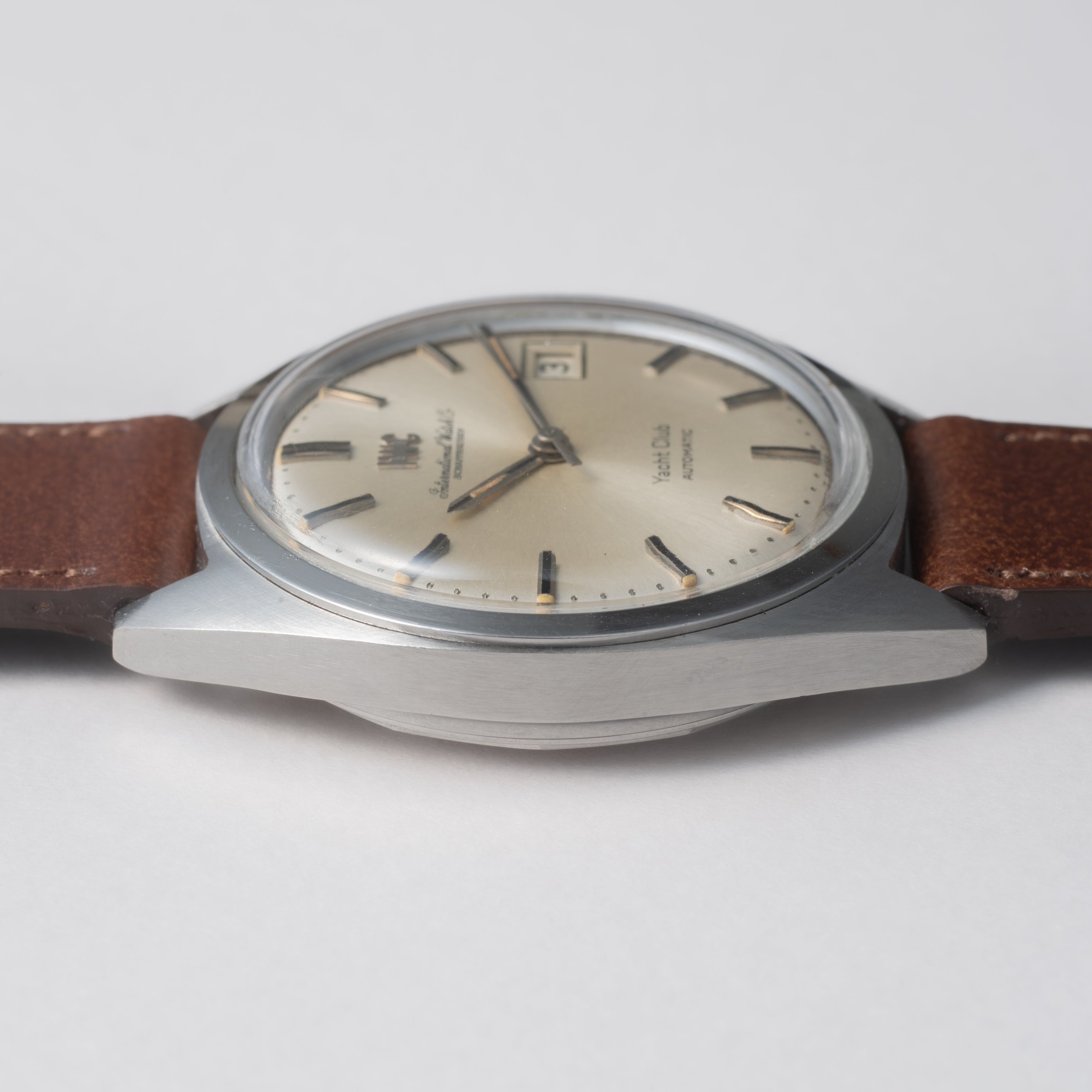 IWC ヨットクラブ ペラトン式自動巻き 1967年製 Ref.R811AD Cal.8541