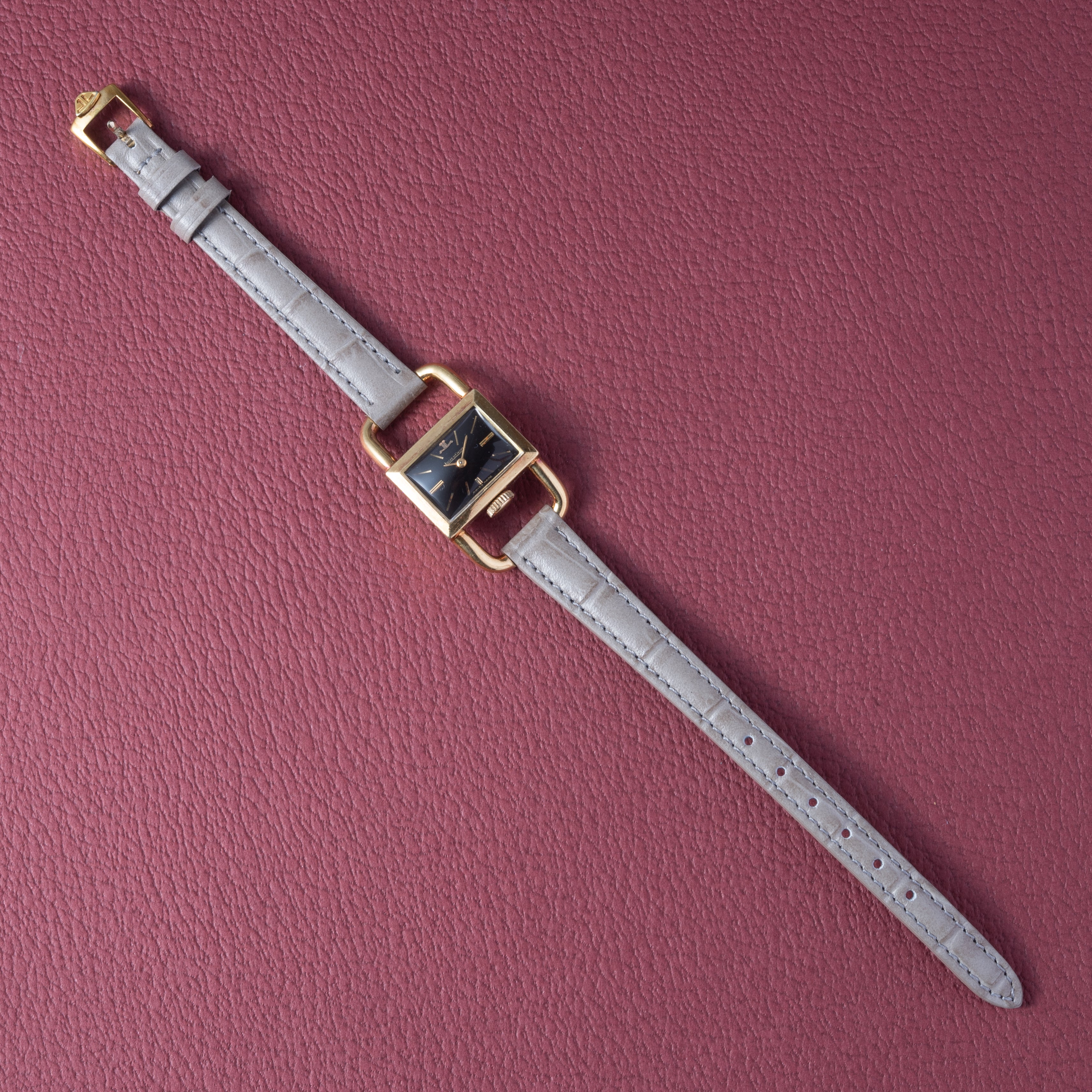 ジャガー・ルクルト 18金無垢レディースウォッチ エトリエ 1970年代製 ブラックダイヤル 手巻き