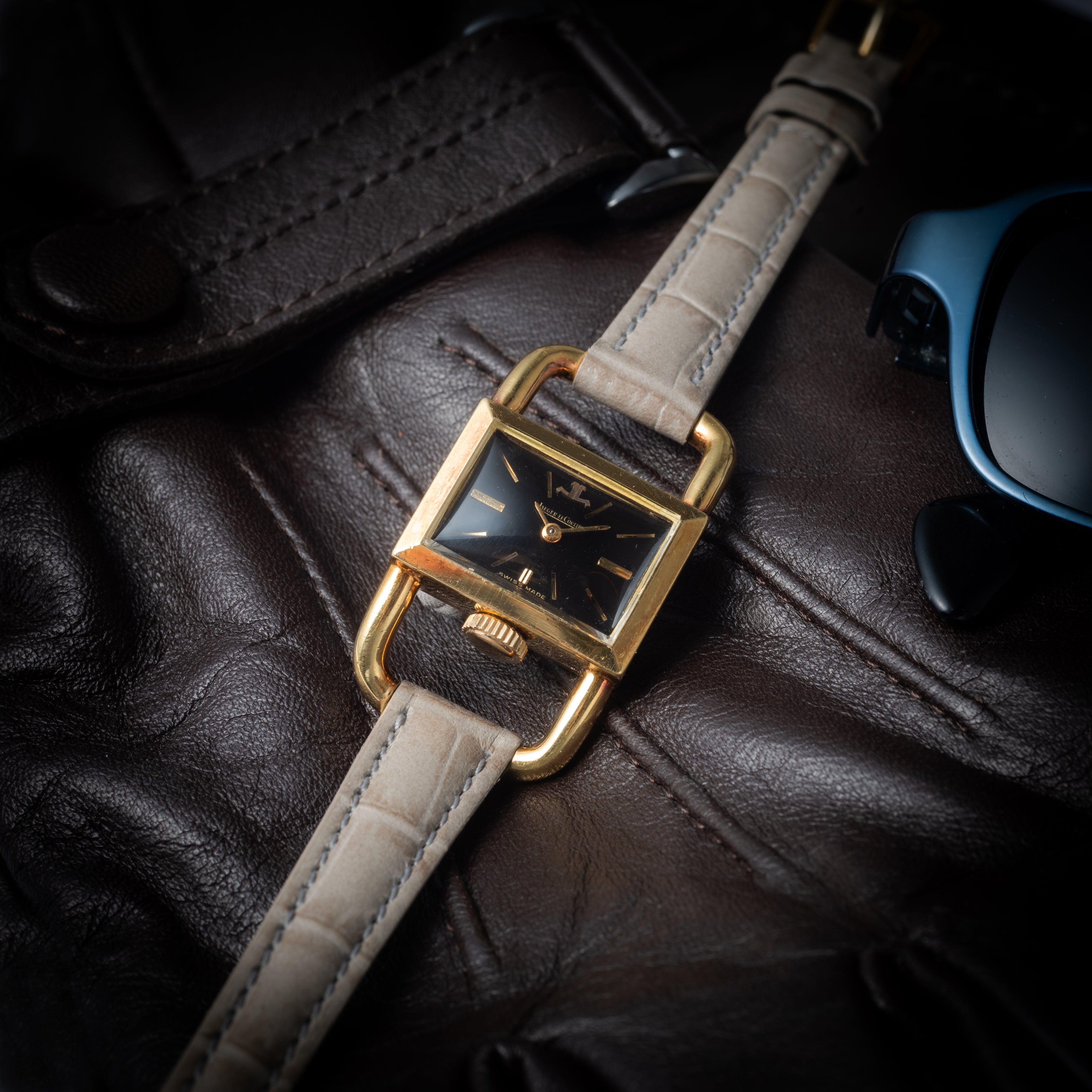 ジャガー・ルクルト 18金無垢レディースウォッチ エトリエ 1970年代製 ブラックダイヤル 手巻き