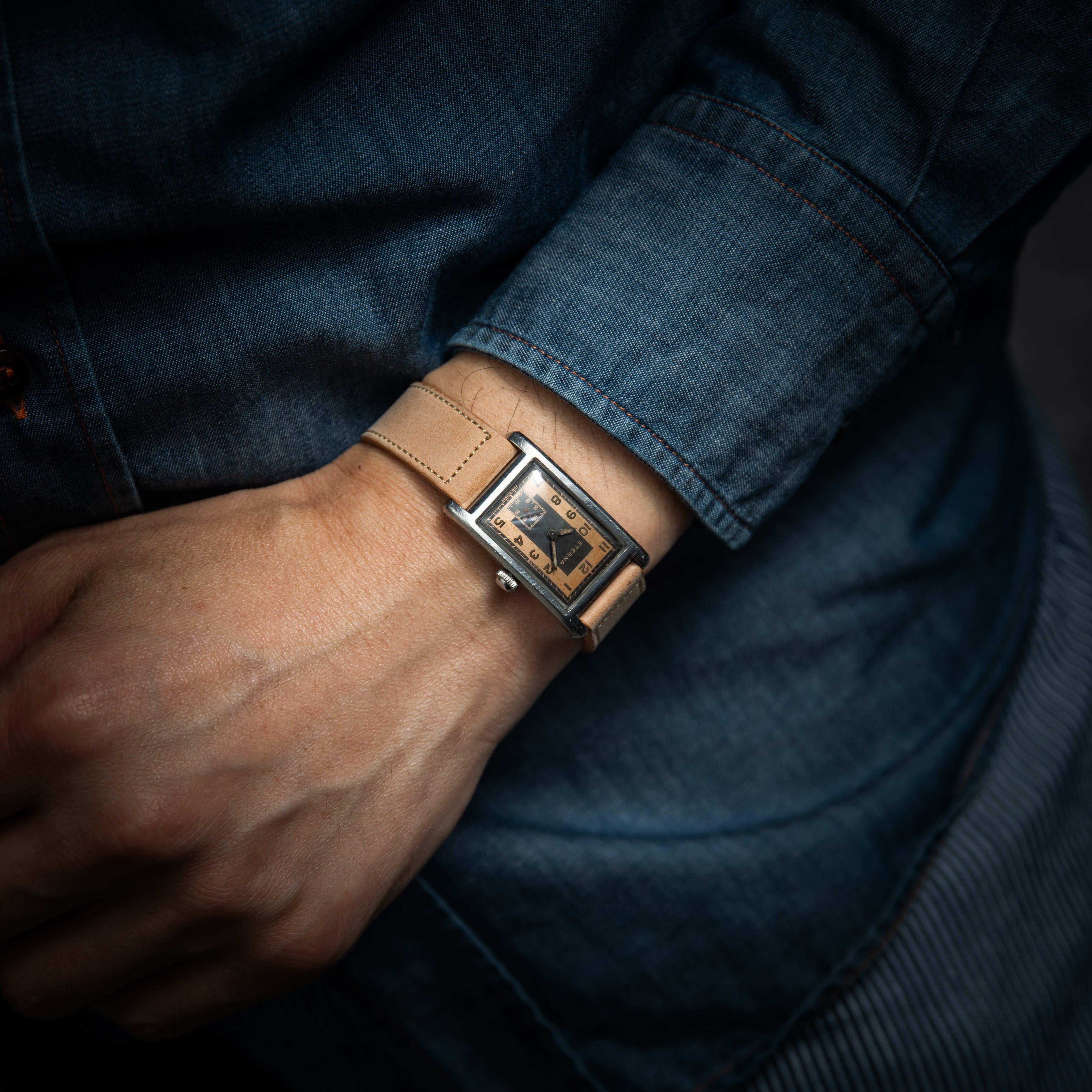 エテルナ レクタングル クラムシェルケース 1940年代製 手巻き ツートンダイヤル