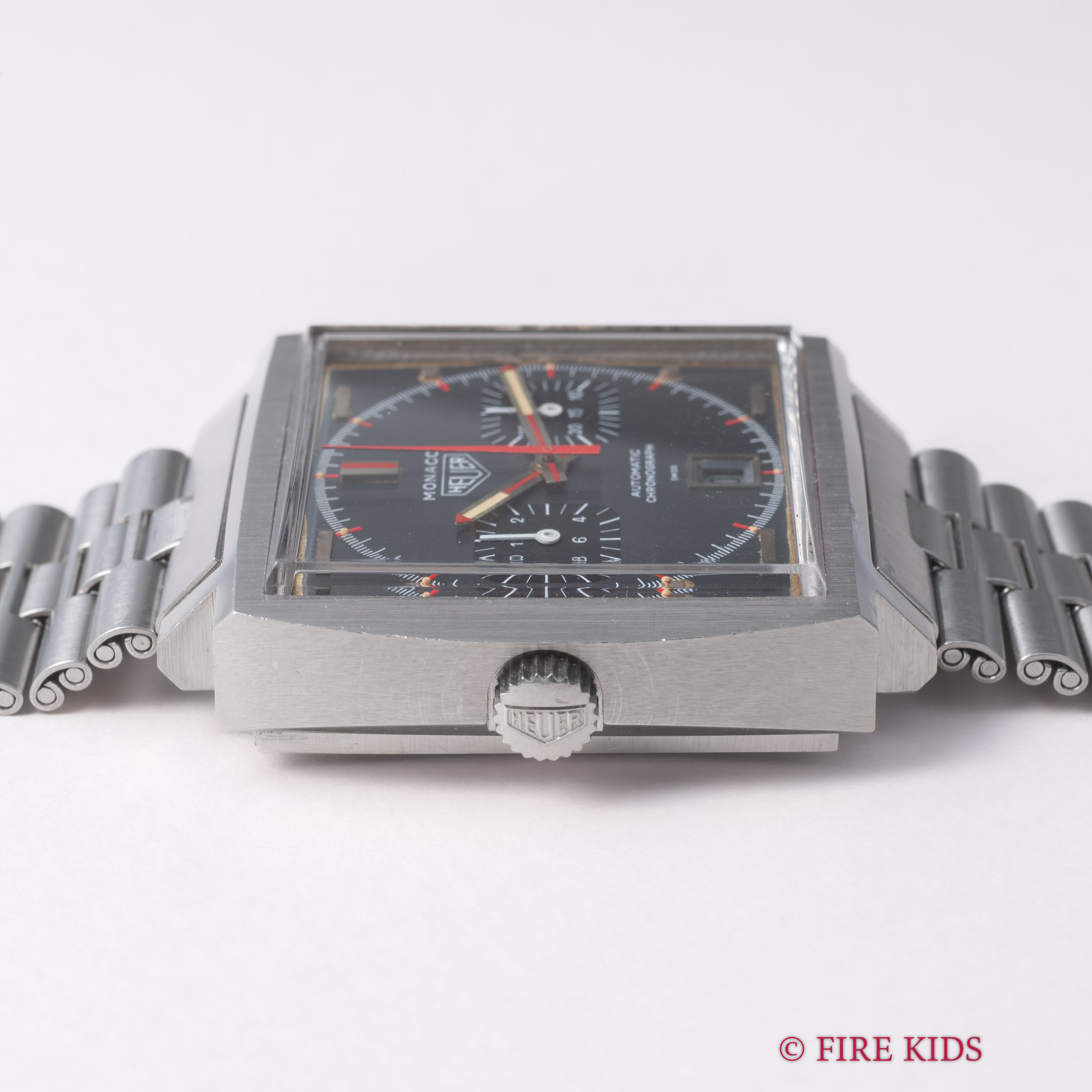 ホイヤー モナコ 1970年代製 自動巻きクロノグラフ グレーダイヤル Cal.12 純正ブレス付き