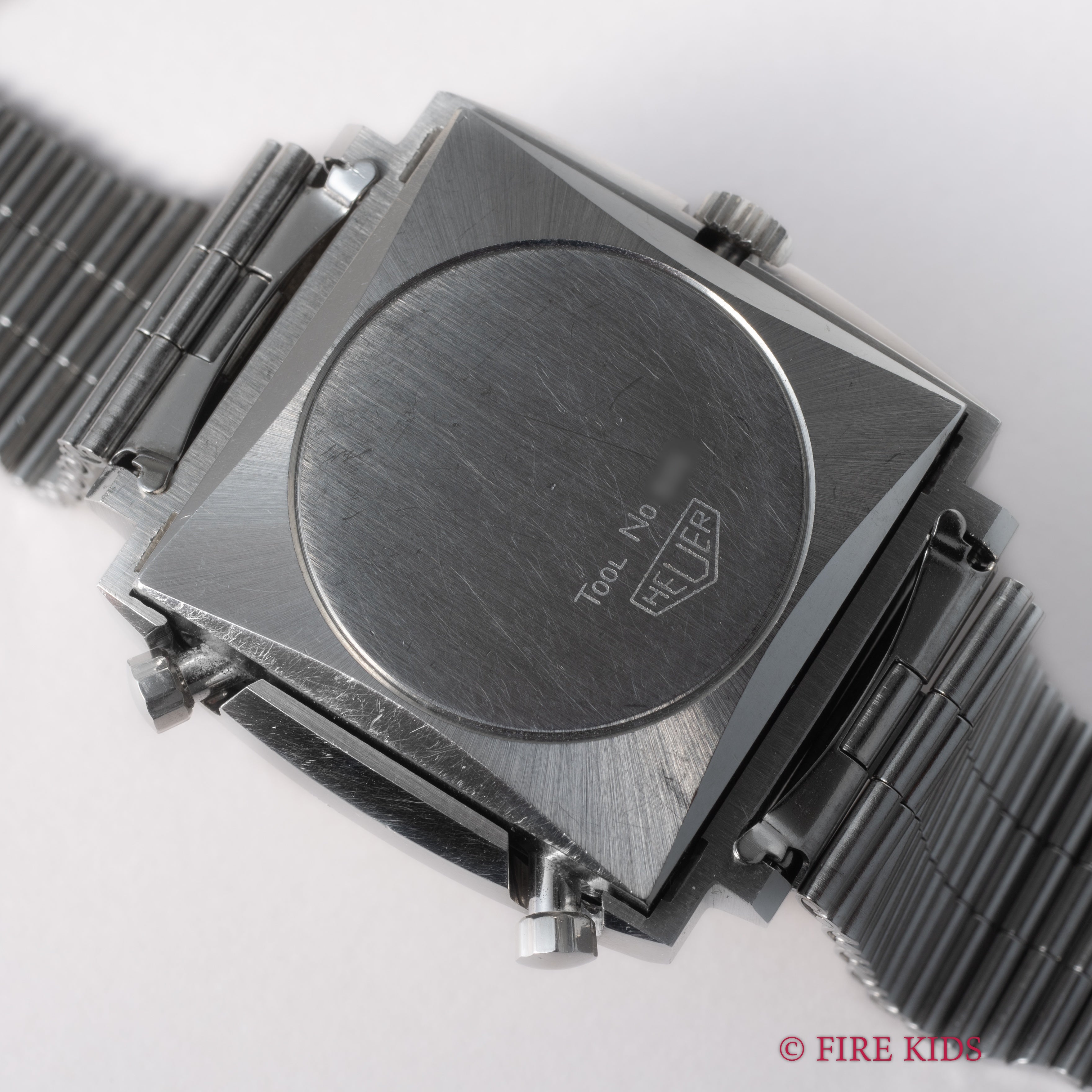 ホイヤー モナコ 1970年代製 自動巻きクロノグラフ グレーダイヤル Cal.12 純正ブレス付き