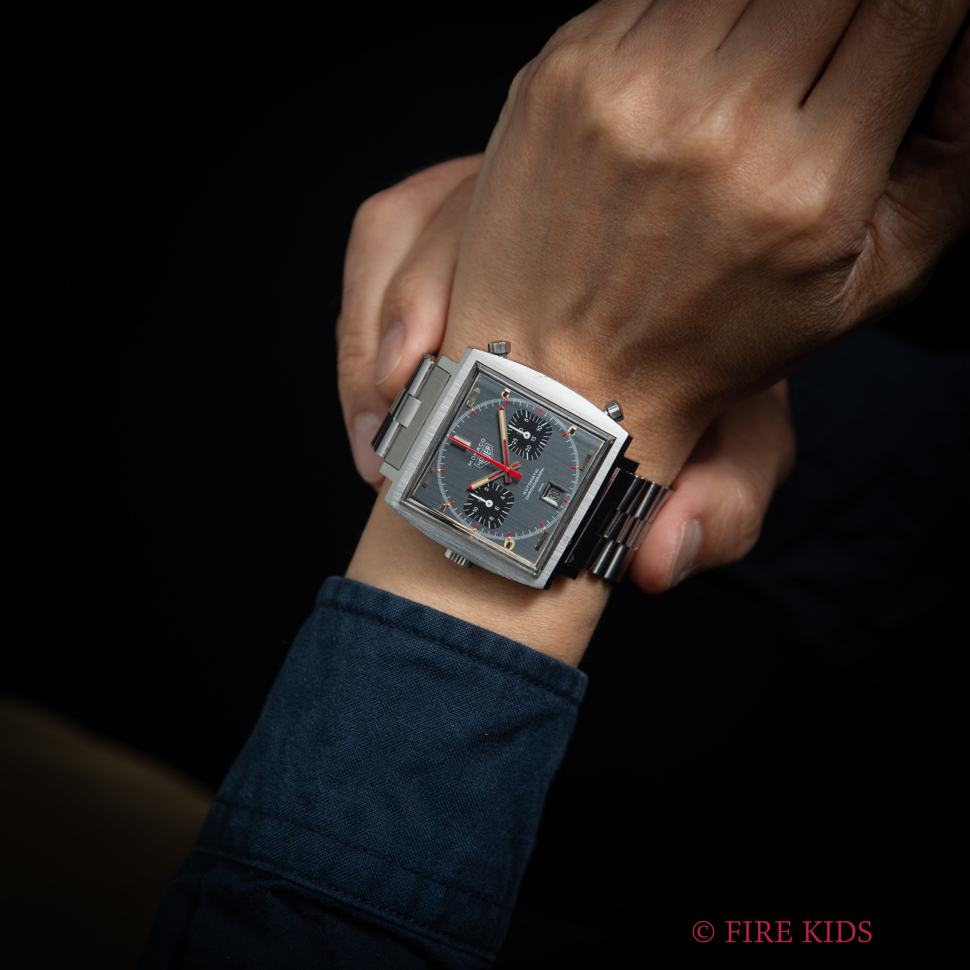 ホイヤー モナコ 1970年代製 自動巻きクロノグラフ グレーダイヤル Cal.12 純正ブレス付き