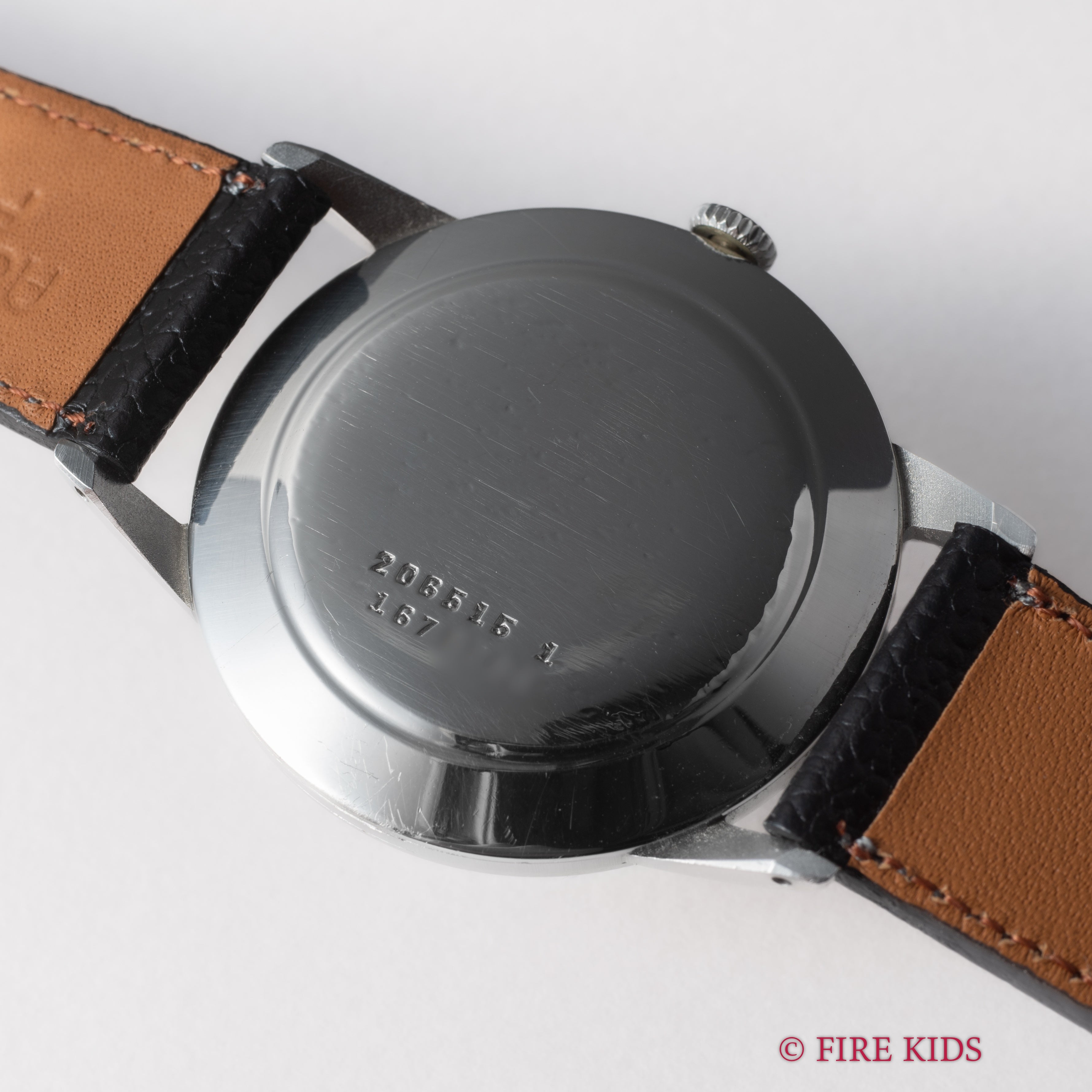 ユニバーサル・ジュネーブ タキシードダイヤル 1950年代製 手巻 Cal.332