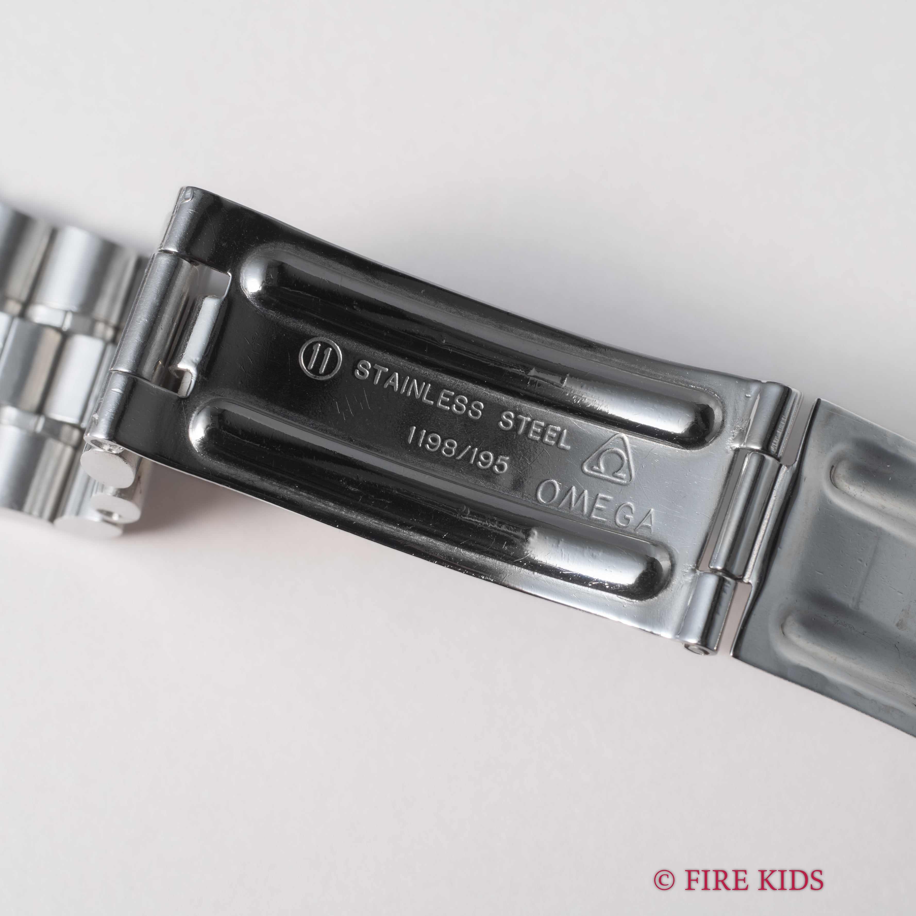 オメガ スピードマスタープロフェッショナル 手巻き 1971年製 Ref.145.022 5th