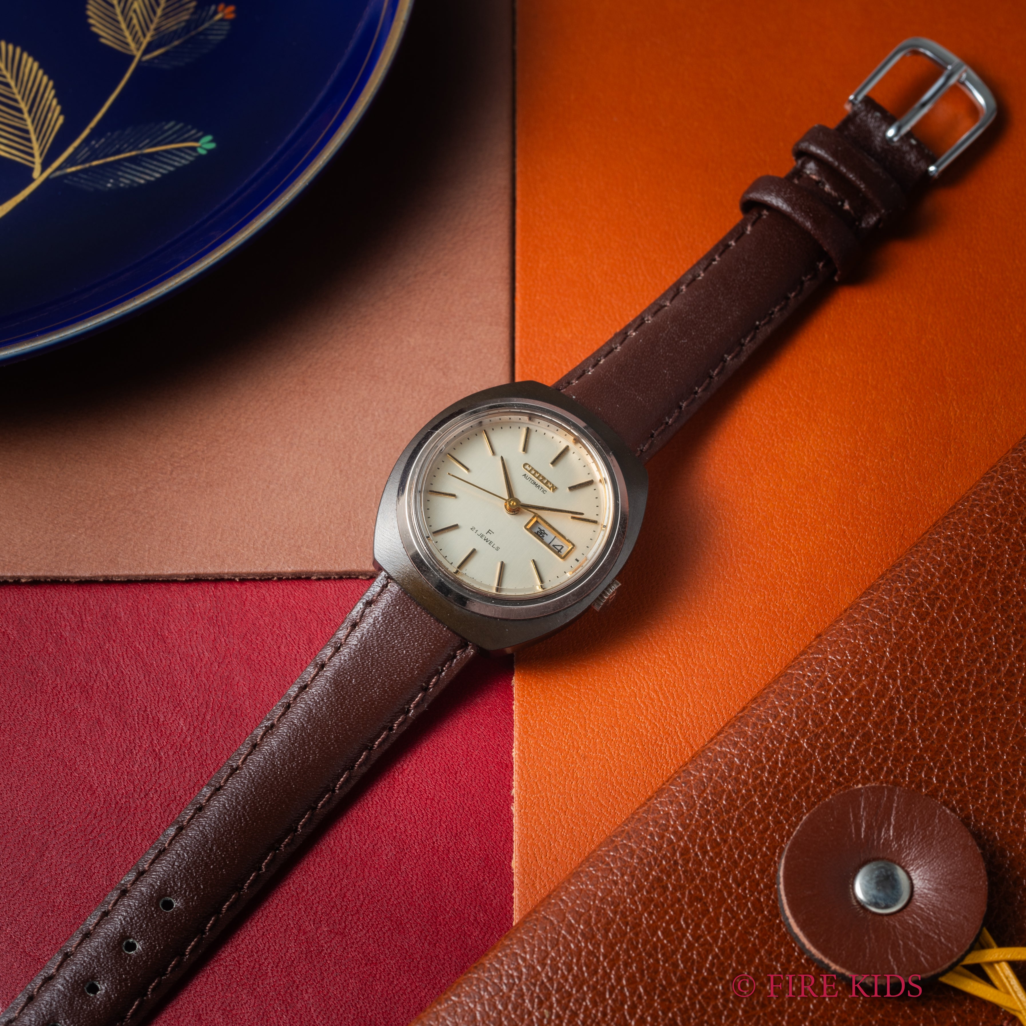 シチズン コスモスター 自動巻き 1976年製 レディース ブラッキーケース