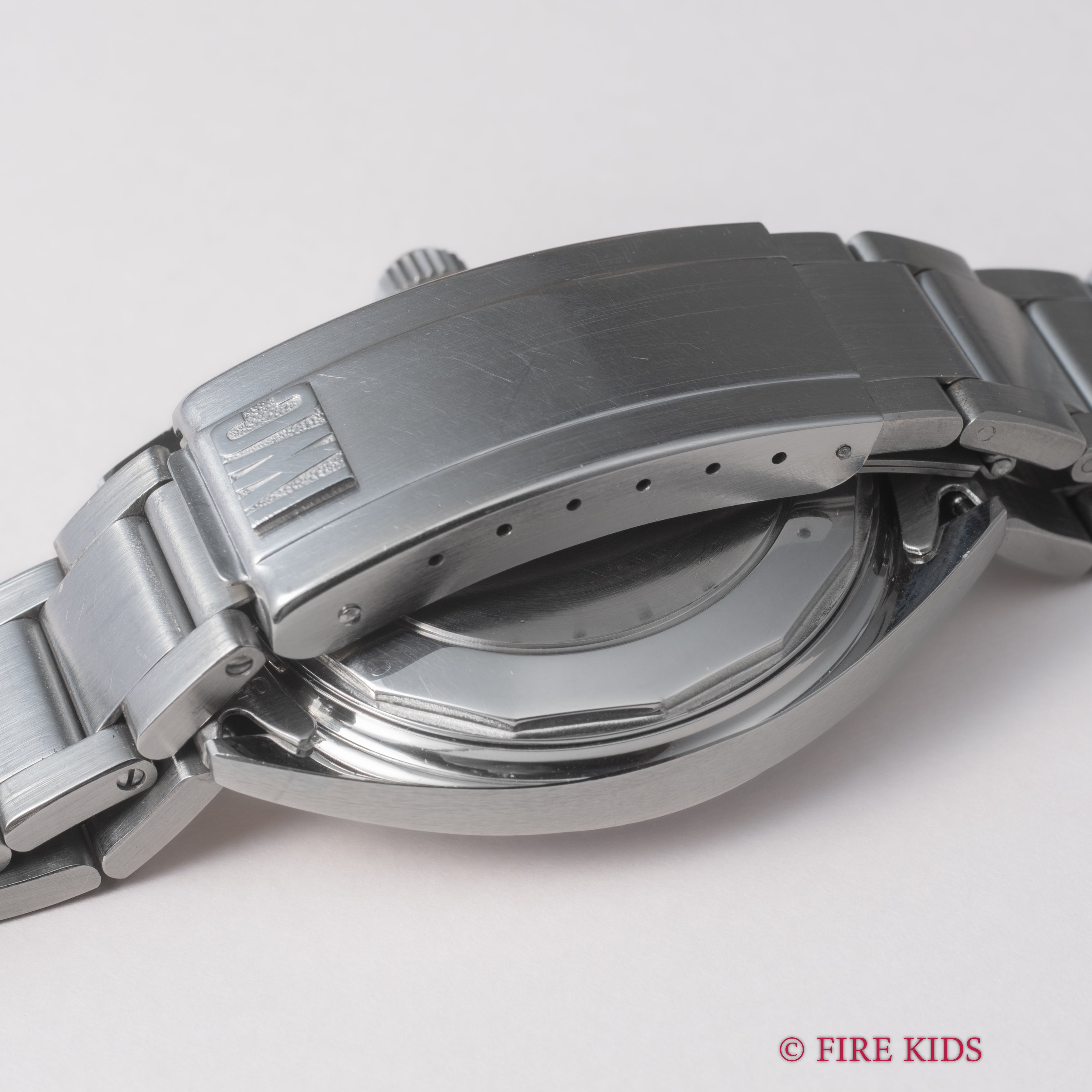 IWC ヨットクラブ 1973年製 ノンデイト ブルーダイヤル ペラトン式自動巻 箱・ギャラ付 純正3連ブレス