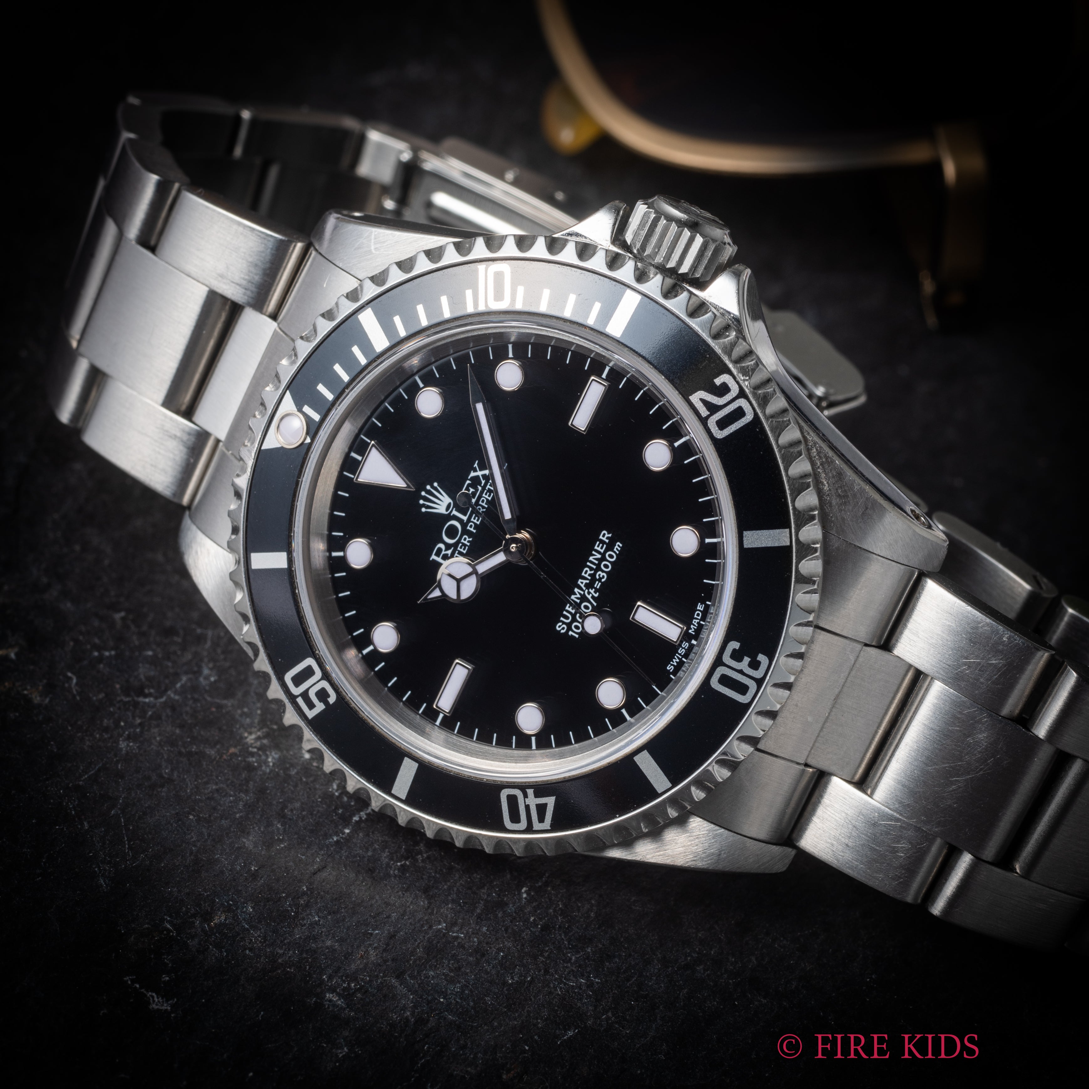 ロレックス サブマリーナー Ref.14060M 2002年製 ノンデイト 箱 国際サービス保証書付き