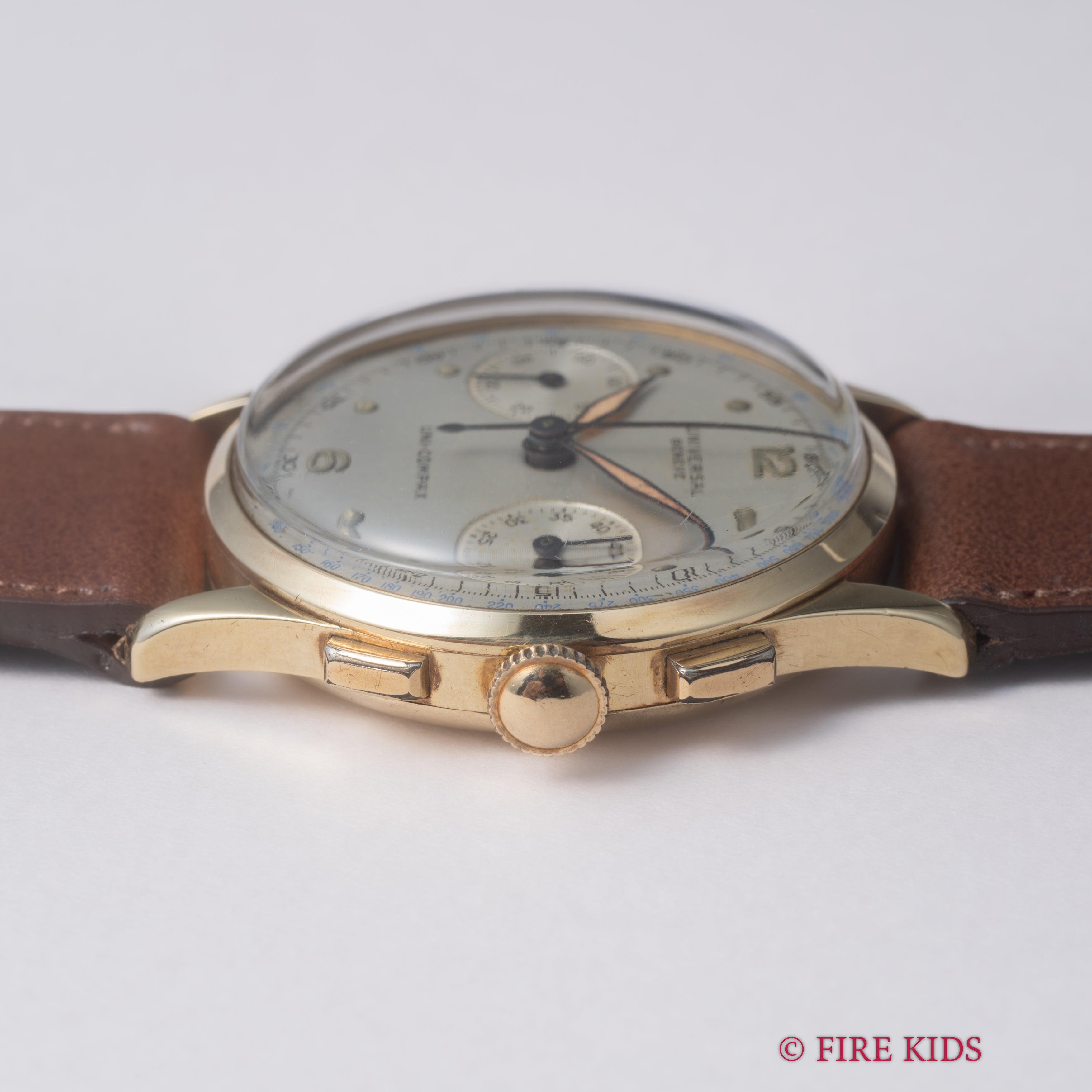 ユニバーサル・ジュネーブ 14金無垢ユニコンパックス 1940年代製 手巻 Cal.285 2レジスタークロノグラフ