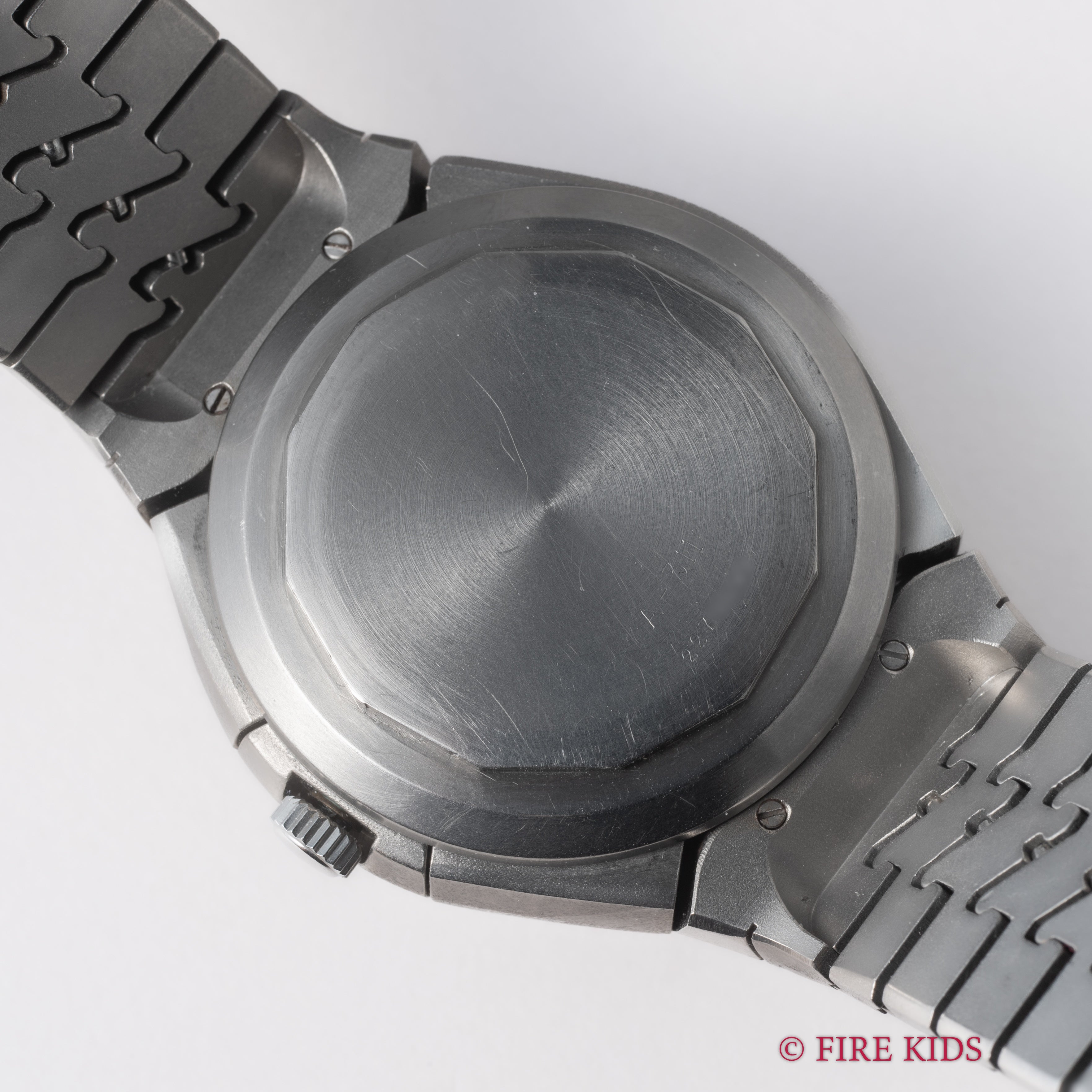 ポルシェデザイン by IWC 1981年製 自動巻クロノグラフ Ref.3700 チタンケースブレス