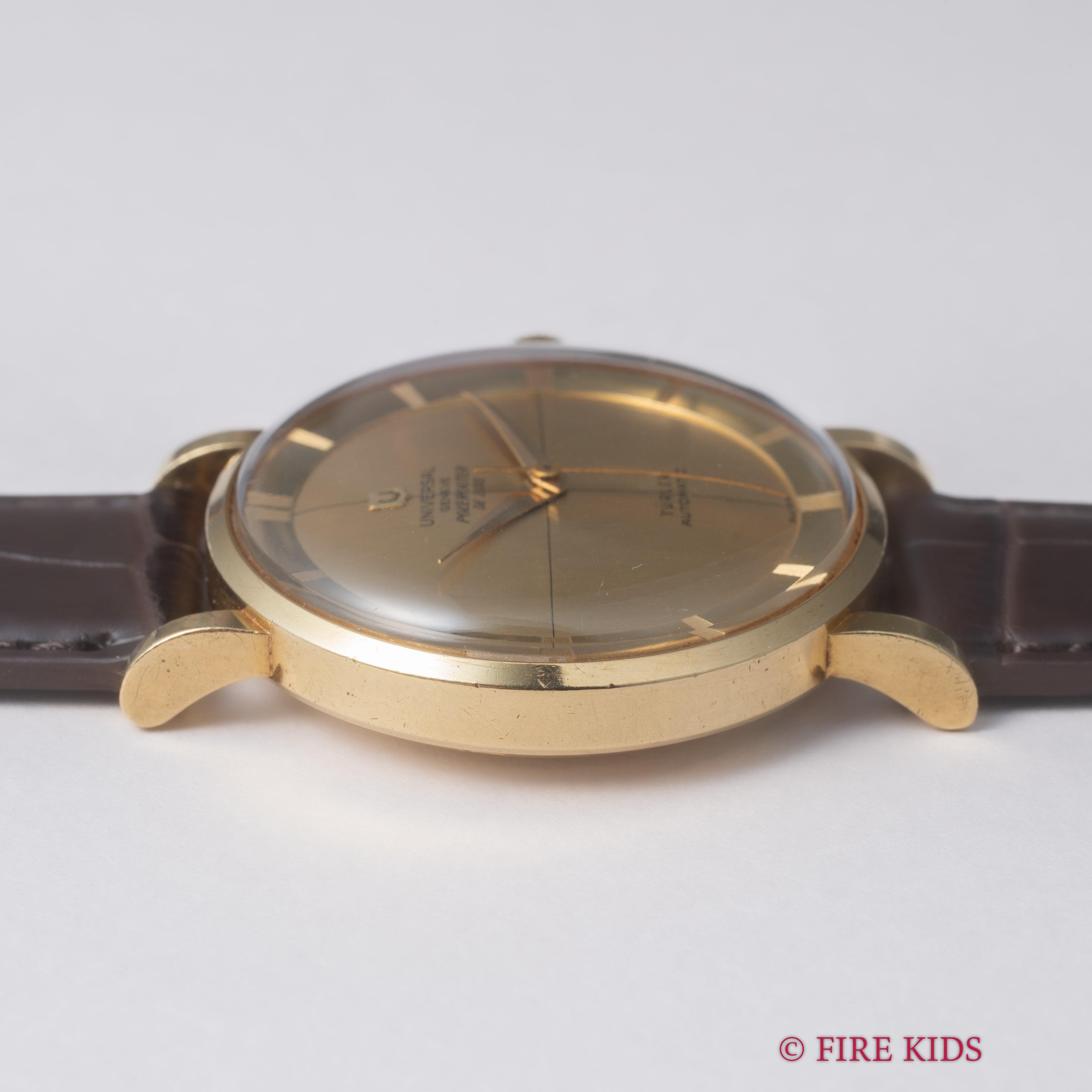 ユニバーサル・ジュネーブ 18金無垢ポールルーター デラックス 1950年代製 自動巻 Cal.138SS