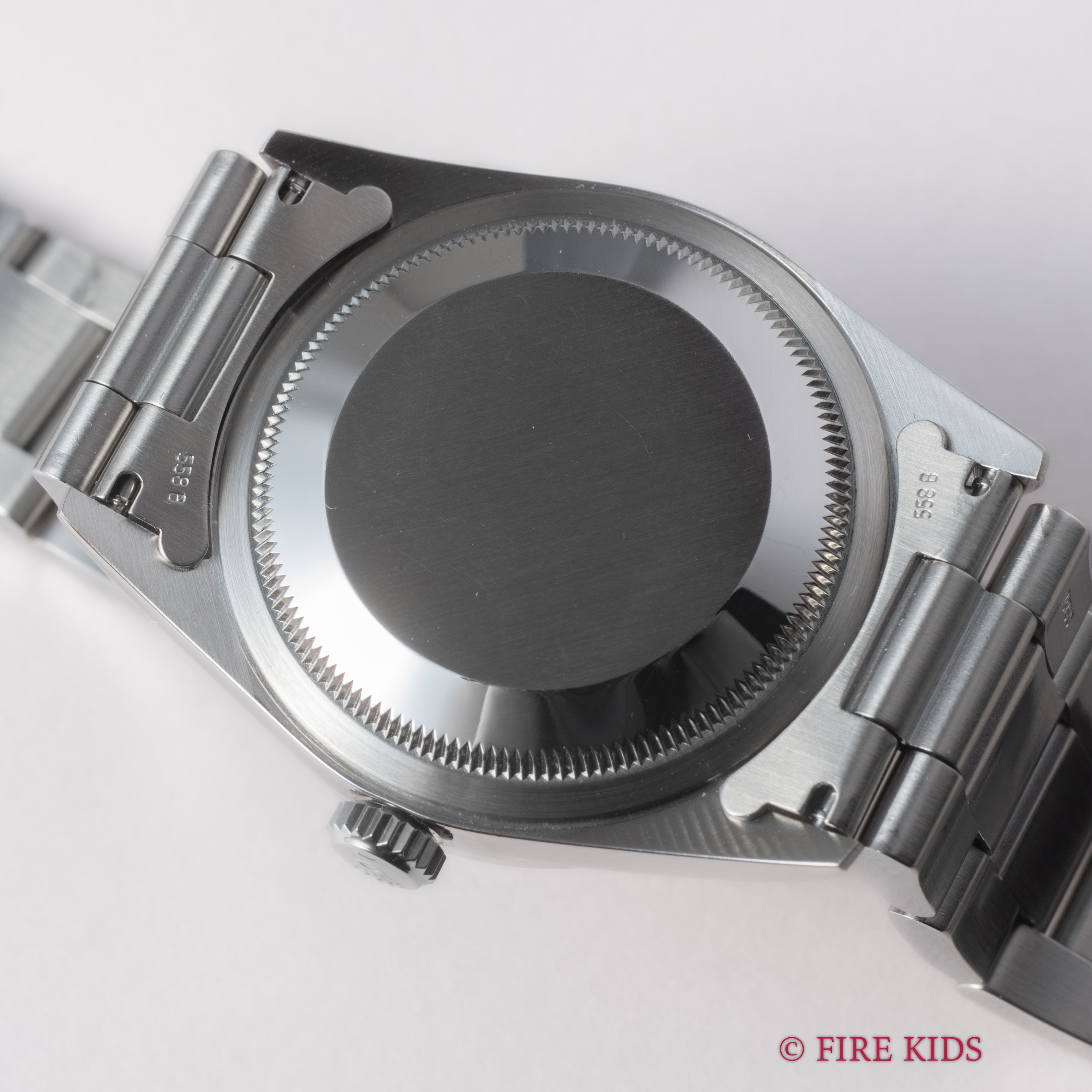 ロレックス エクスプローラー 1997年製 Ref.14270 トリチウム夜光 箱、ギャランティー、冊子、サービスギャラ付き