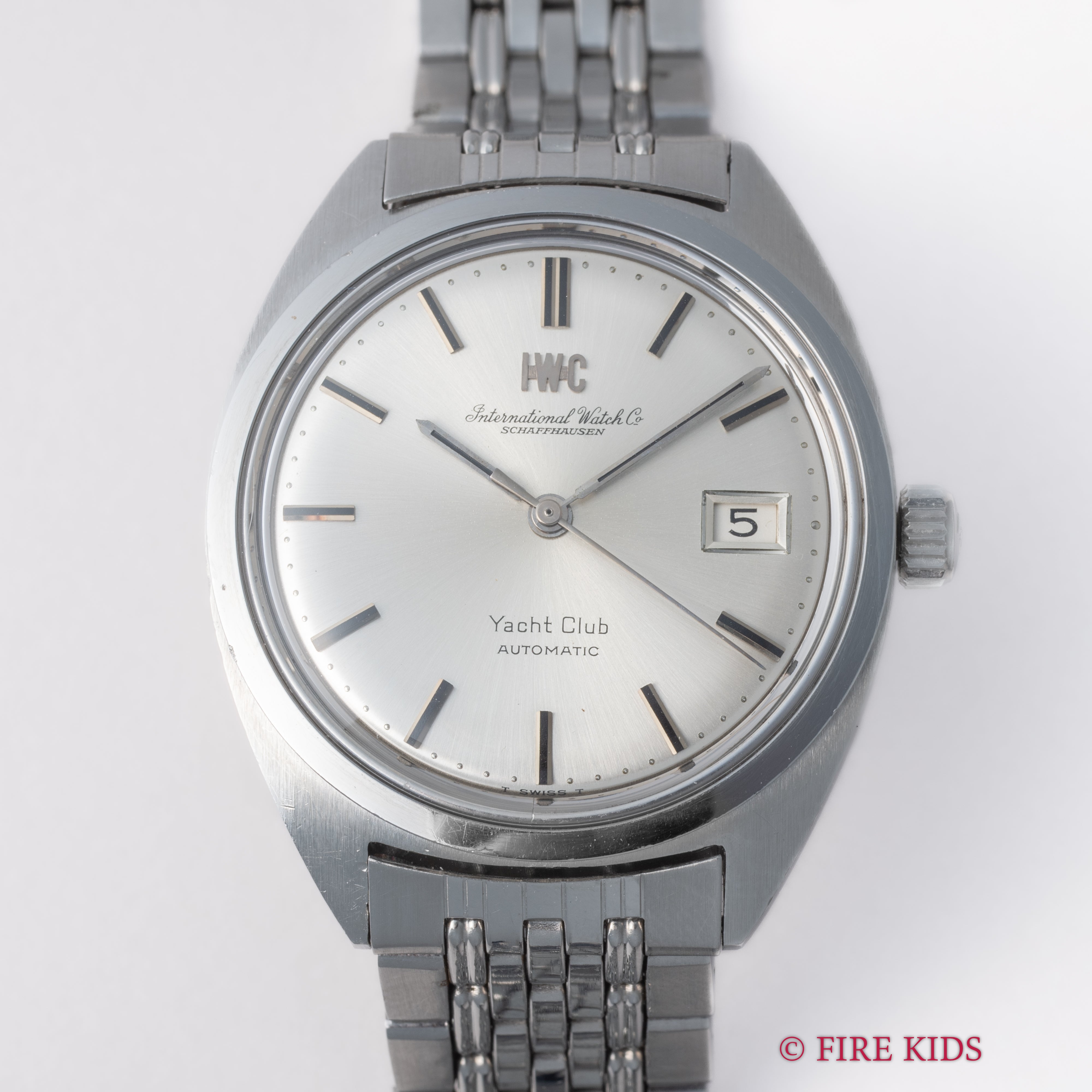 IWC ヨットクラブ Ref.811AD 1970年製 ペラトン式自動巻き Cal.8541B 純正ゲイフレアーブレス付き