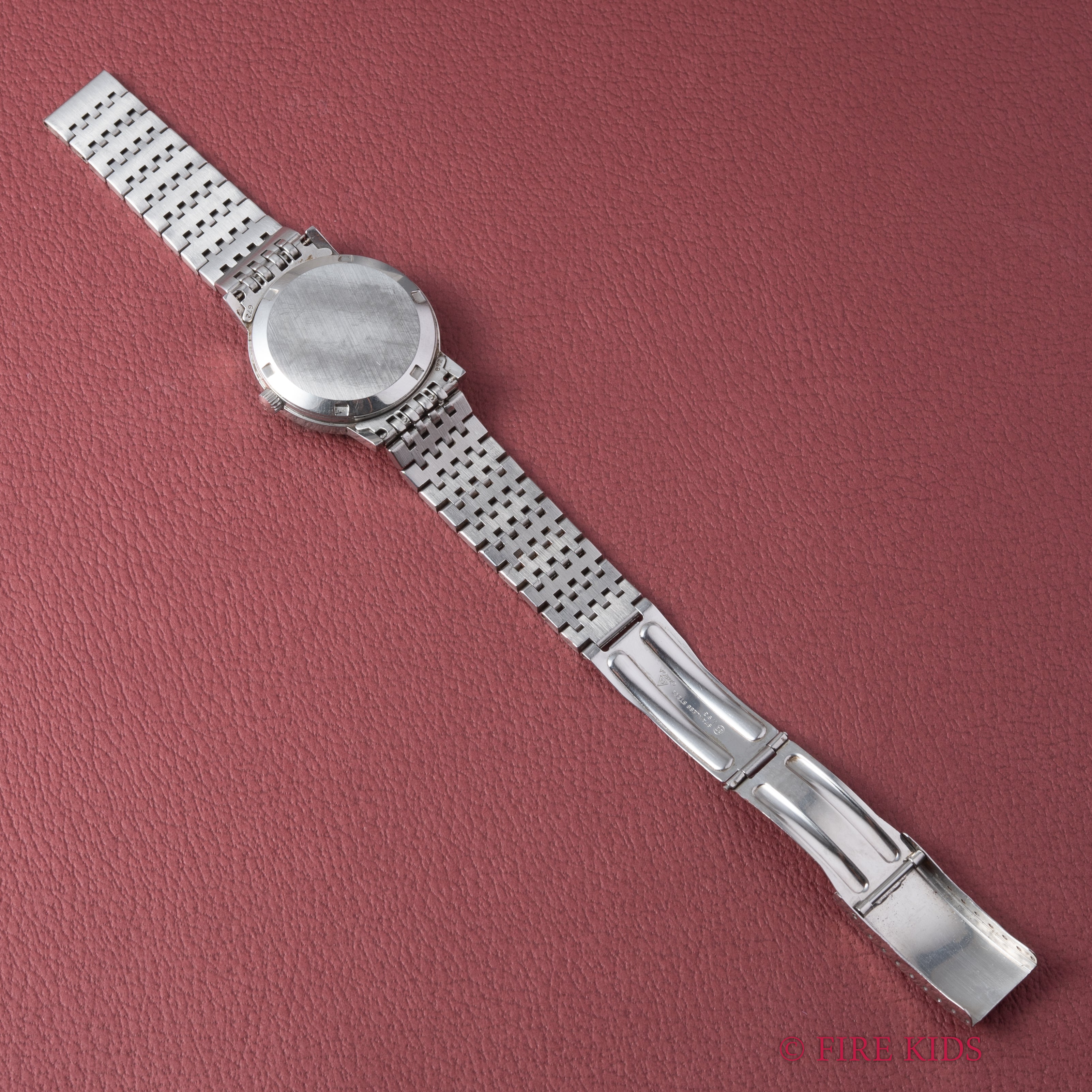 オメガ ジュネーブ 1973年製 シルバーダイヤル 純正ブレス付き ハイビート自動巻き