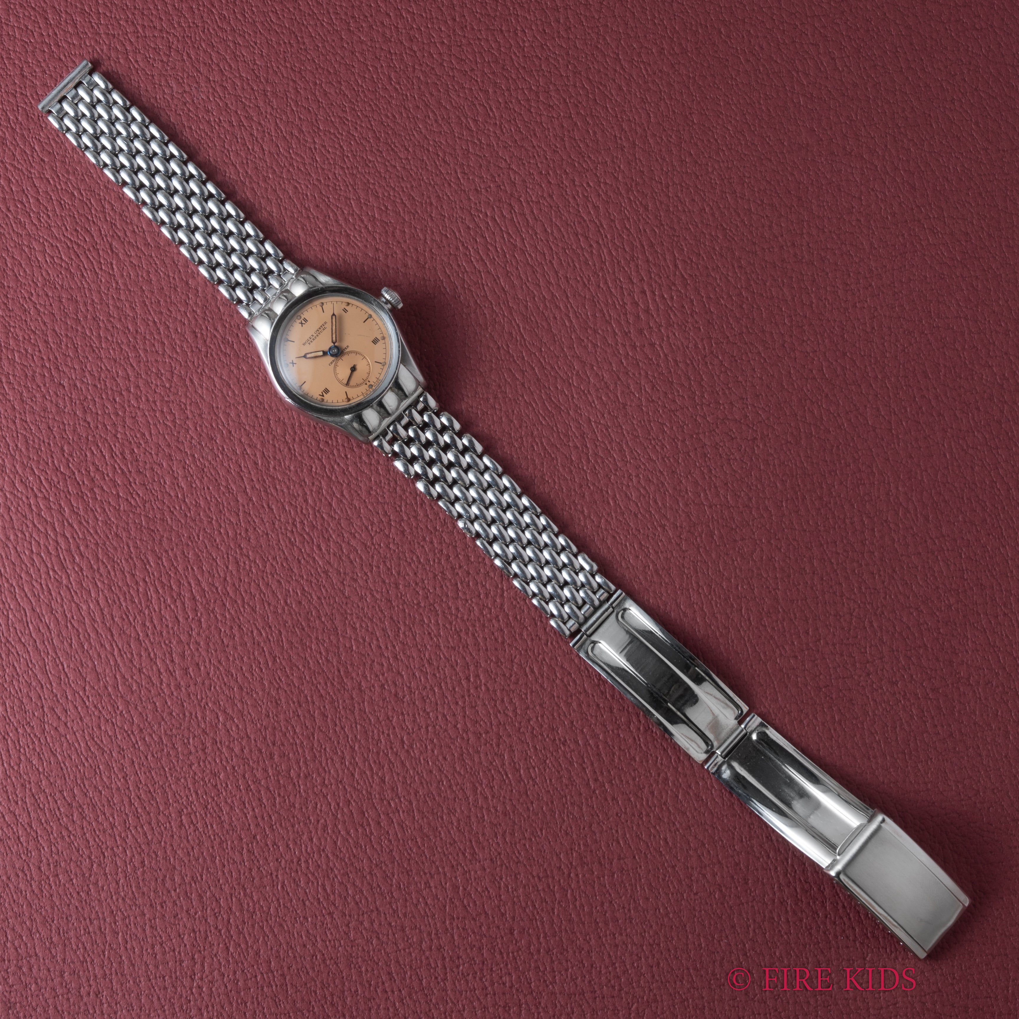 ロレックス バブルバック シェルフーデッド 飛びローマンダイアル 1942年製 ゲイフレアー社ブレス