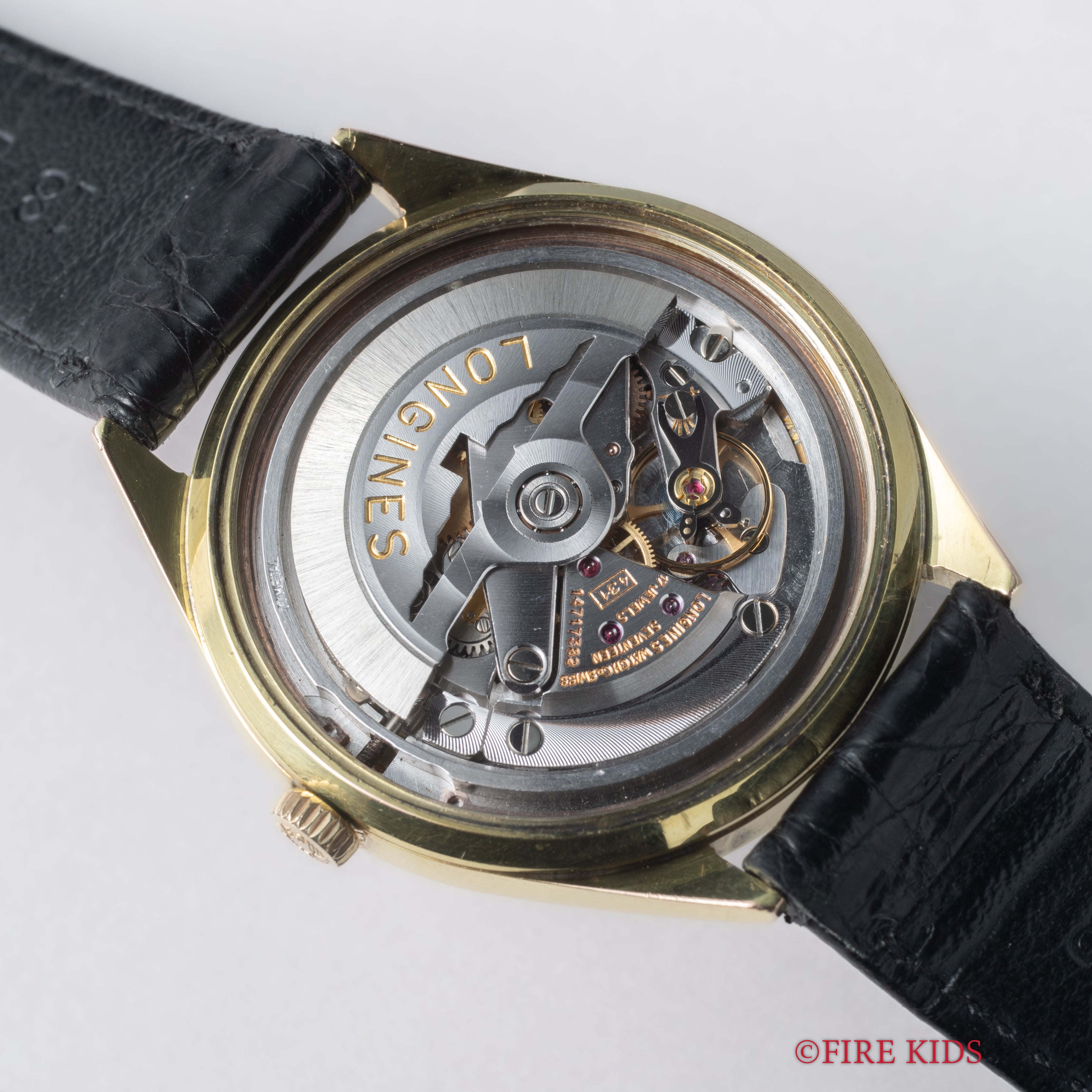 ロンジン 1969年製 ウルトラクロン 10振動自動巻き Ref.7952-4 金張りケース