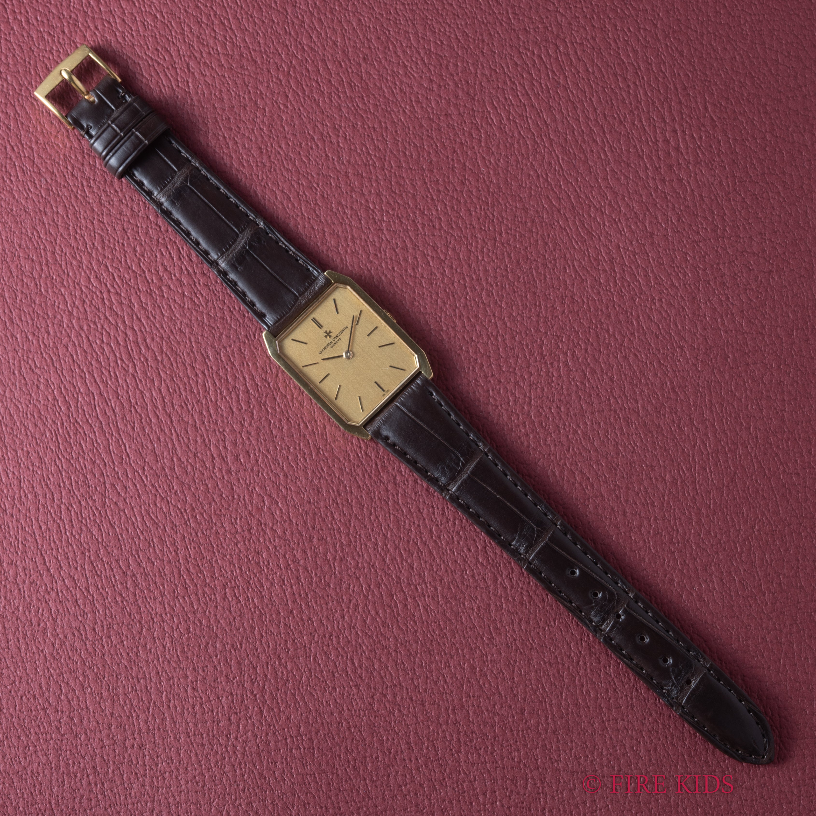 ヴァシュロンコンスタンタン スクエア 1980年代製 18金イエローゴールド Ref.39201 Cal.1015 純正18金尾錠付