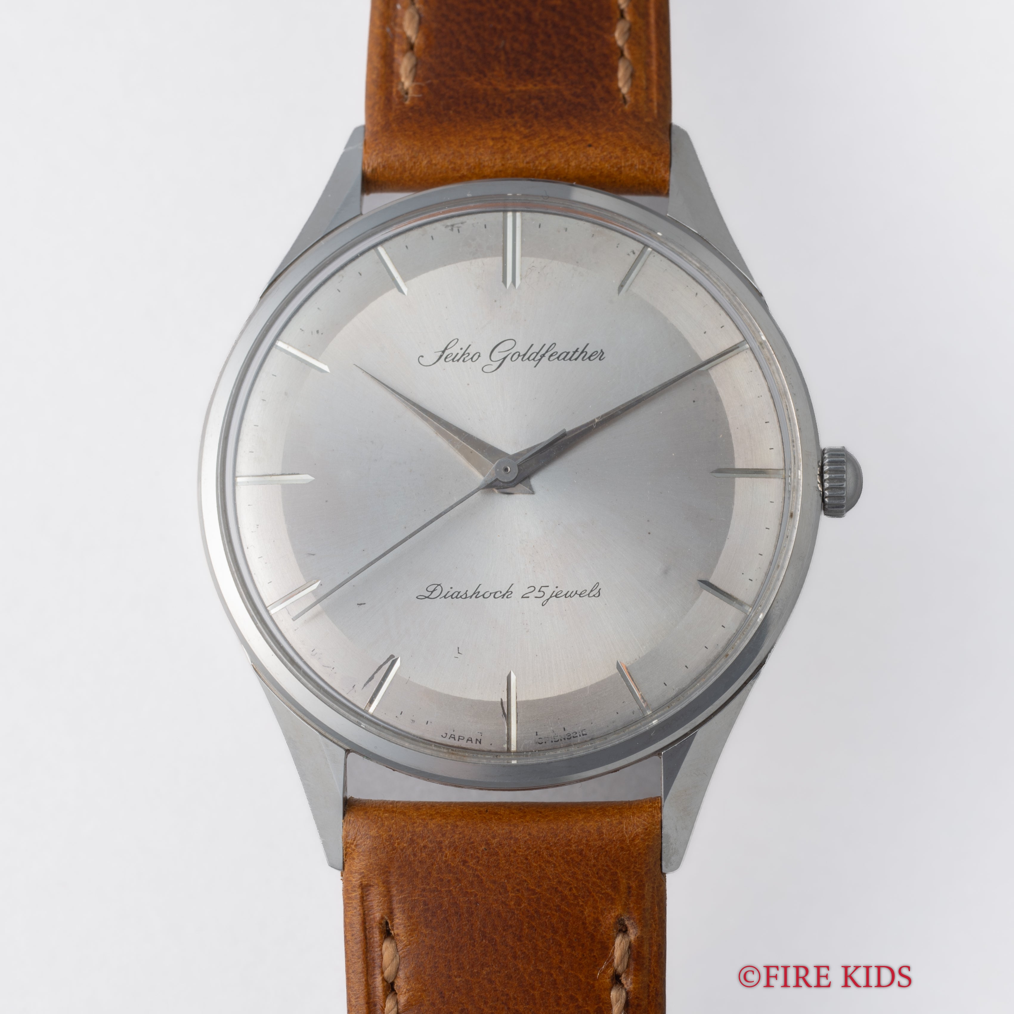 セイコー ゴールドフェザー 1961年製 薄型手巻き センターセコンド ステンレスケース