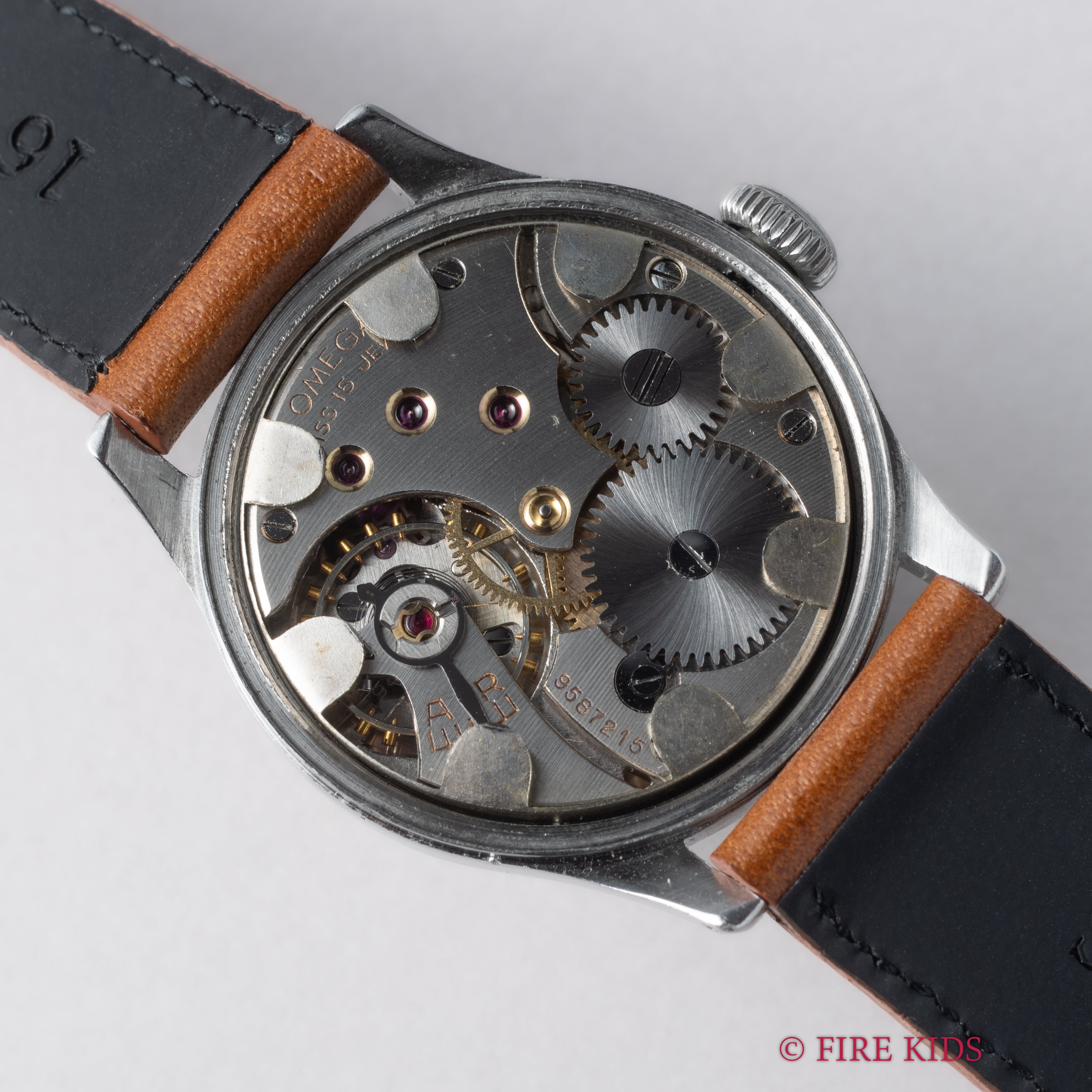 オメガ アラビアダイヤル スモセコ 1939年製 手巻 Cal.26.5T3PT1