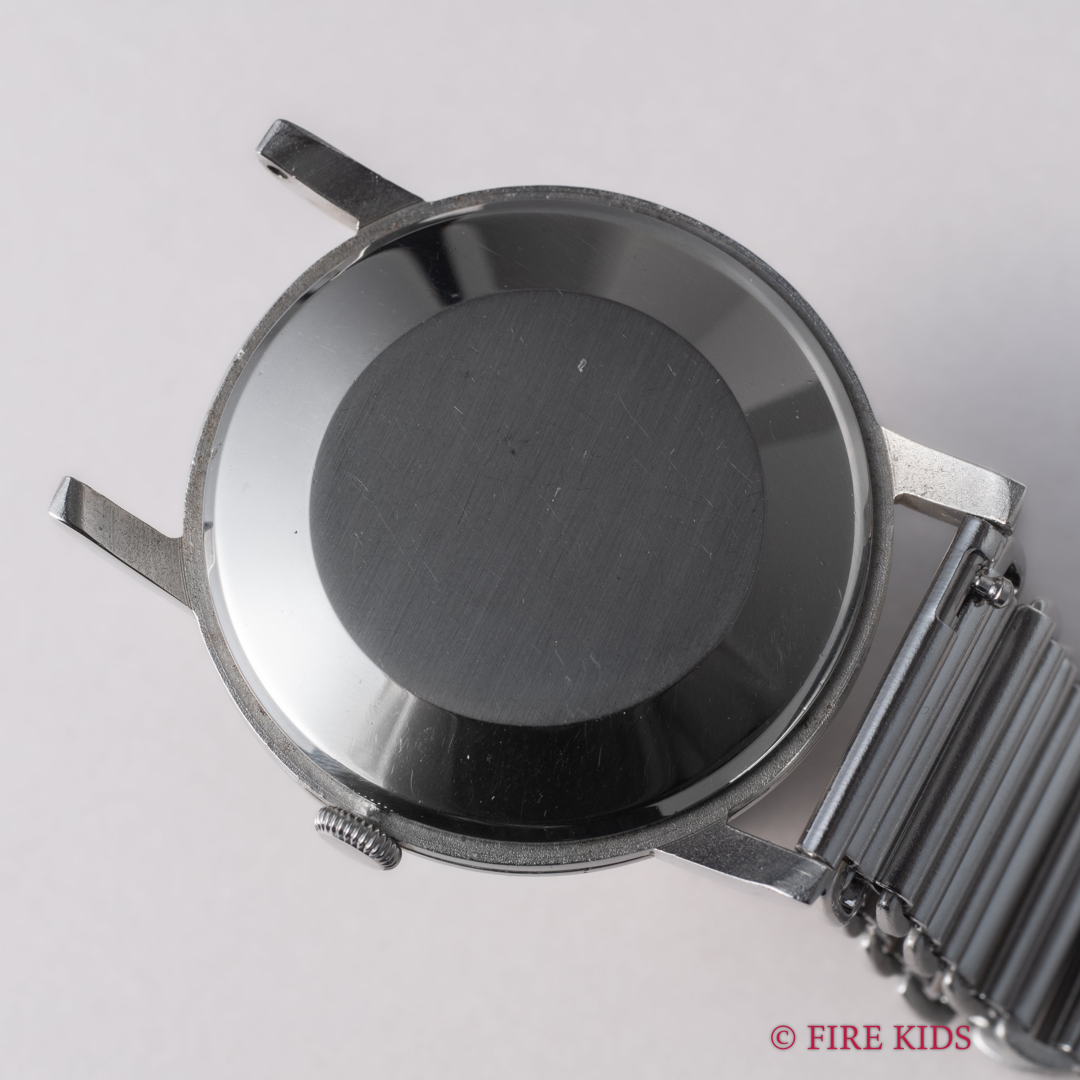 IWC ラウンドケース 砲弾インデックス 1956年製 手巻き Cal.401