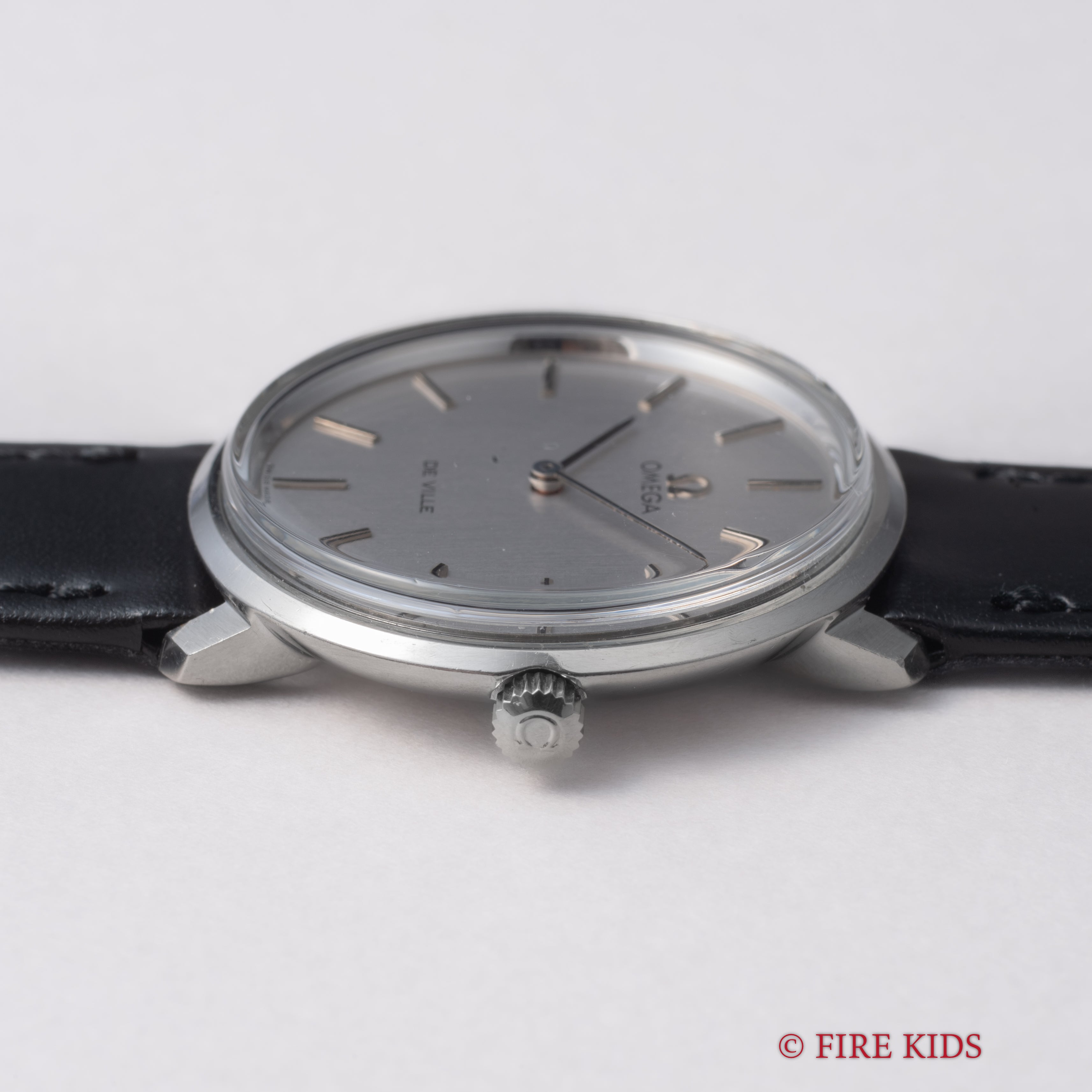 オメガ デ・ヴィル 1973年製 シルバーダイヤル 手巻き Ref.115.0001 Cal.625