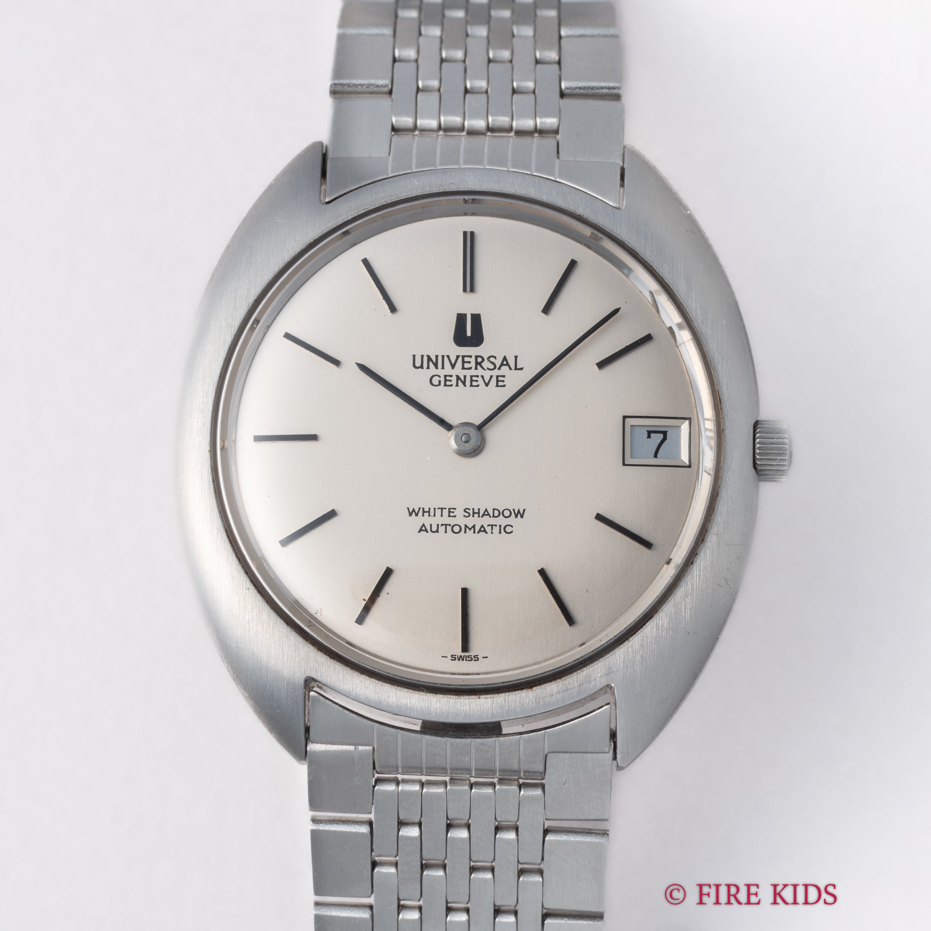 ユニバーサル・ジュネーブ ホワイトシャドウ 1970年代製 マイクローター自動巻き 純正ブレス
