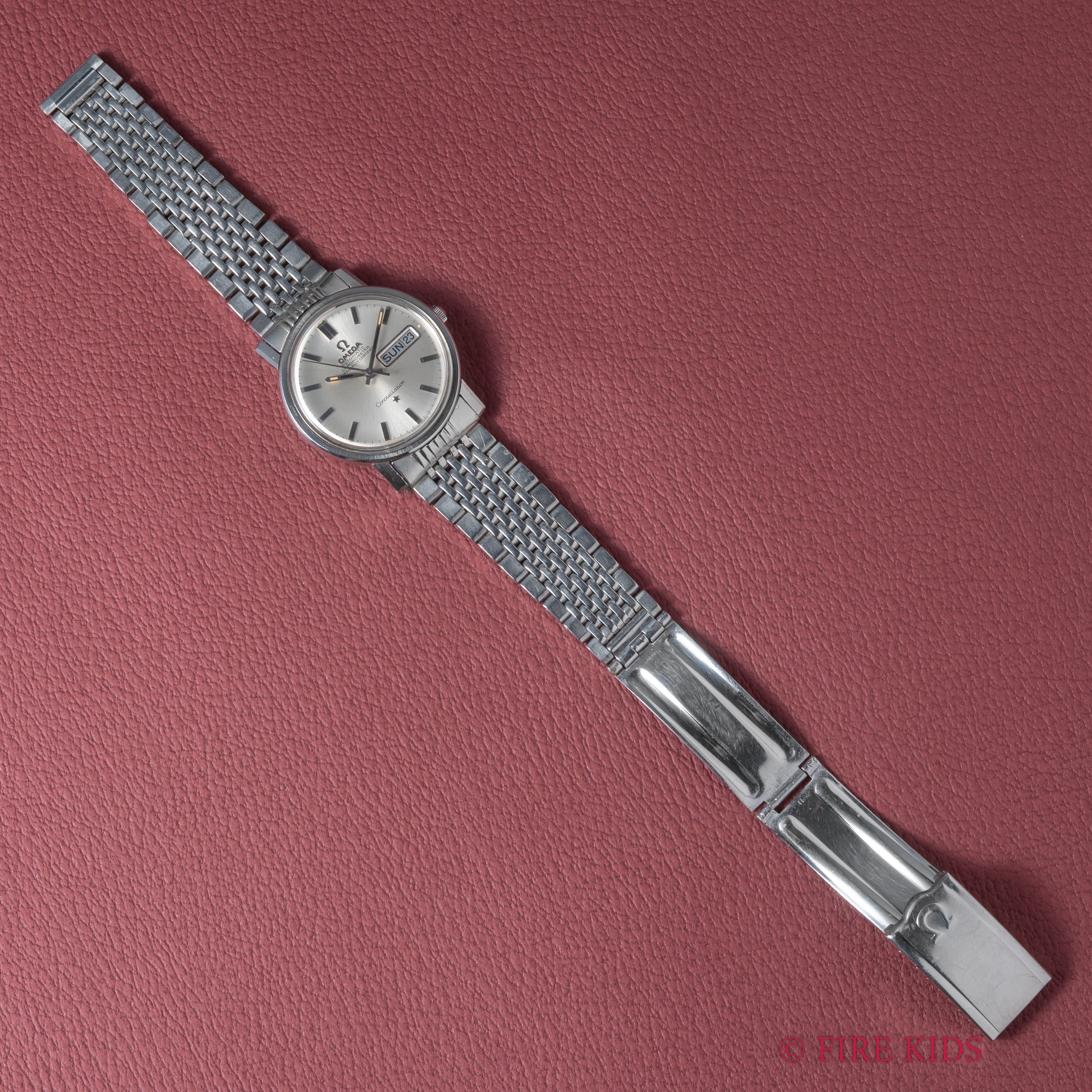 オメガ コンステレーション 1969年製 クロノメーター自動巻 Cal.751 Ref.168.016 純正ブレス付き