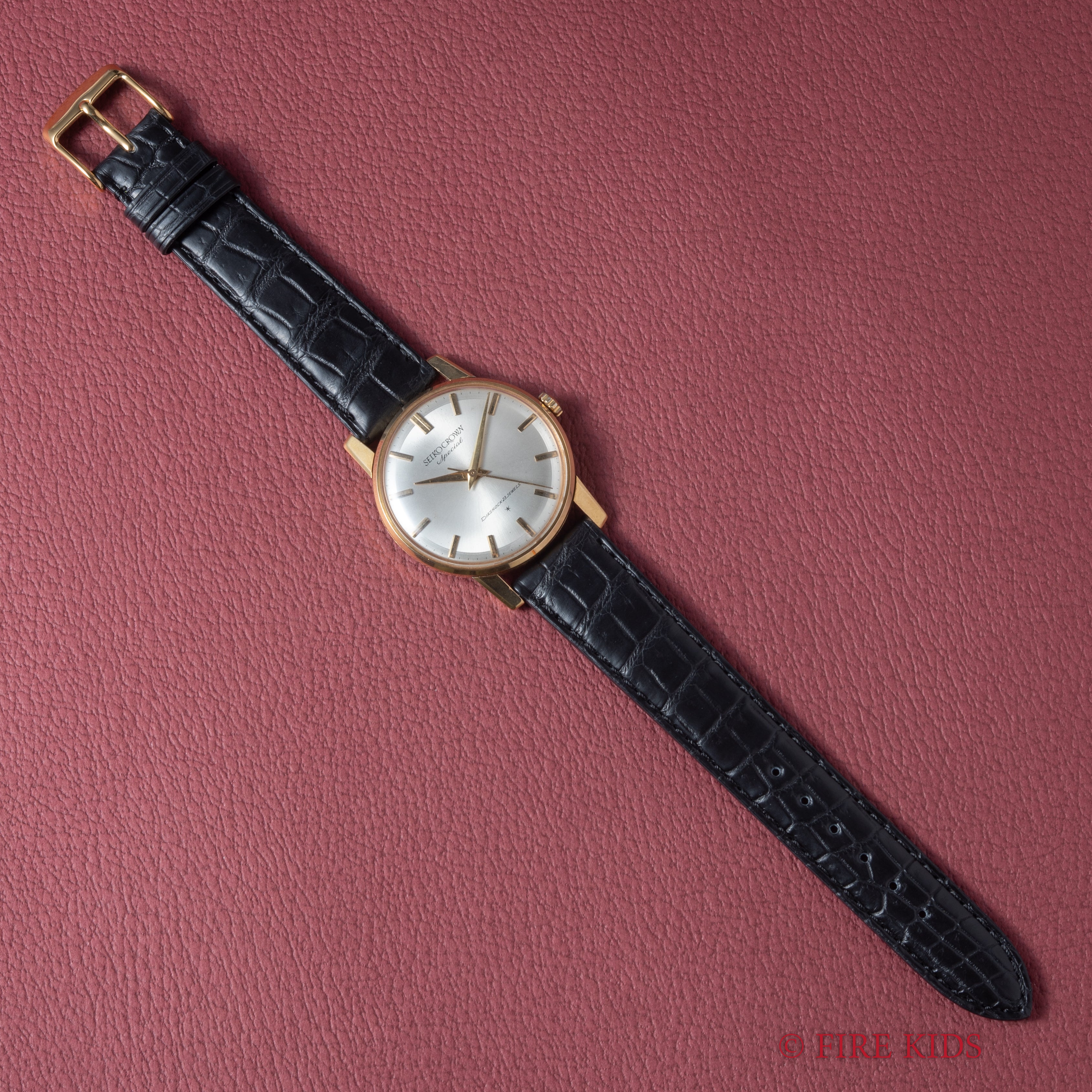 セイコー 18金無垢ケースクラウン スペシャル 1963年製 23石手巻 秒針規制装置