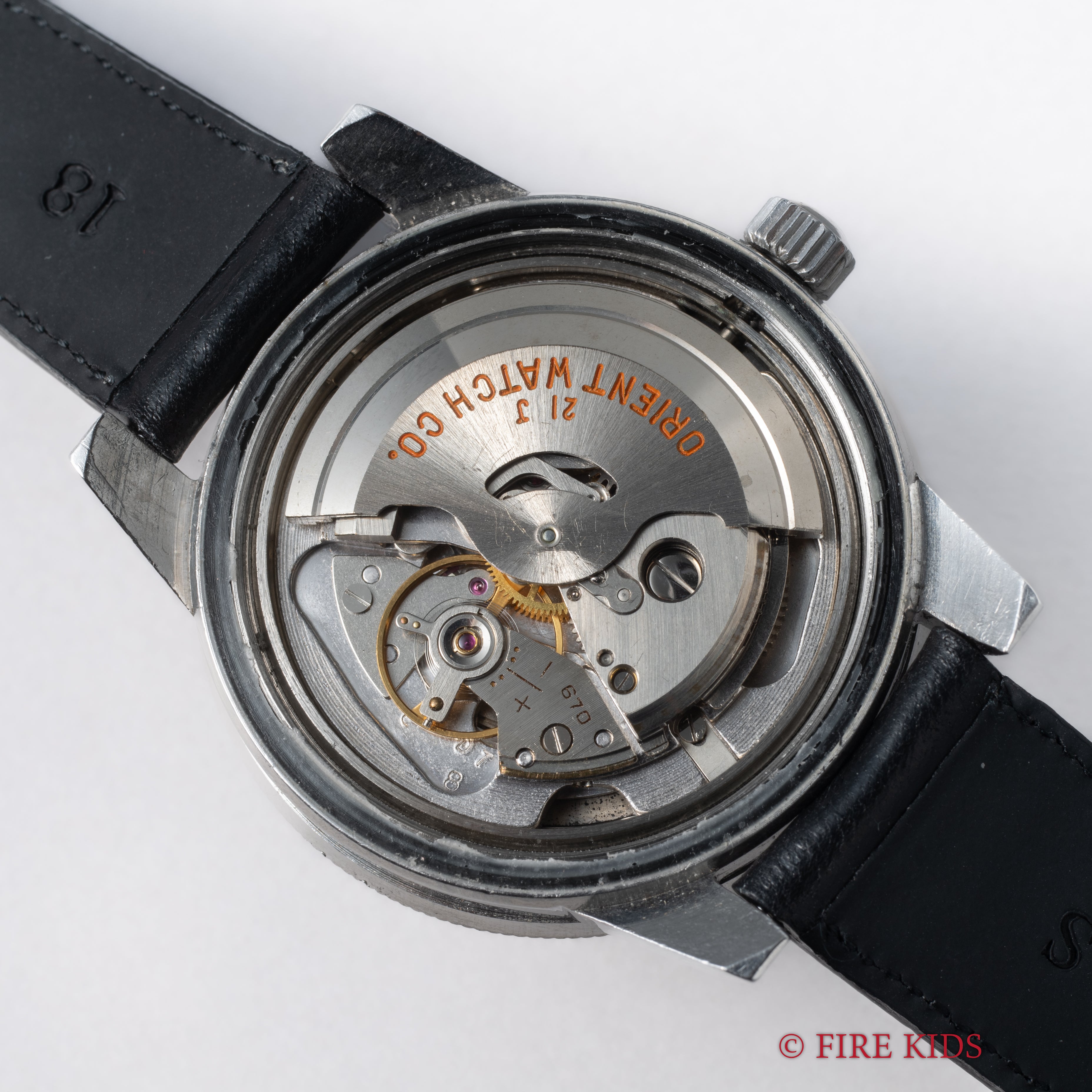 オリエント カレンダー オートオリエント 1960年代製 アローハンド 21ダイバー 自動巻き