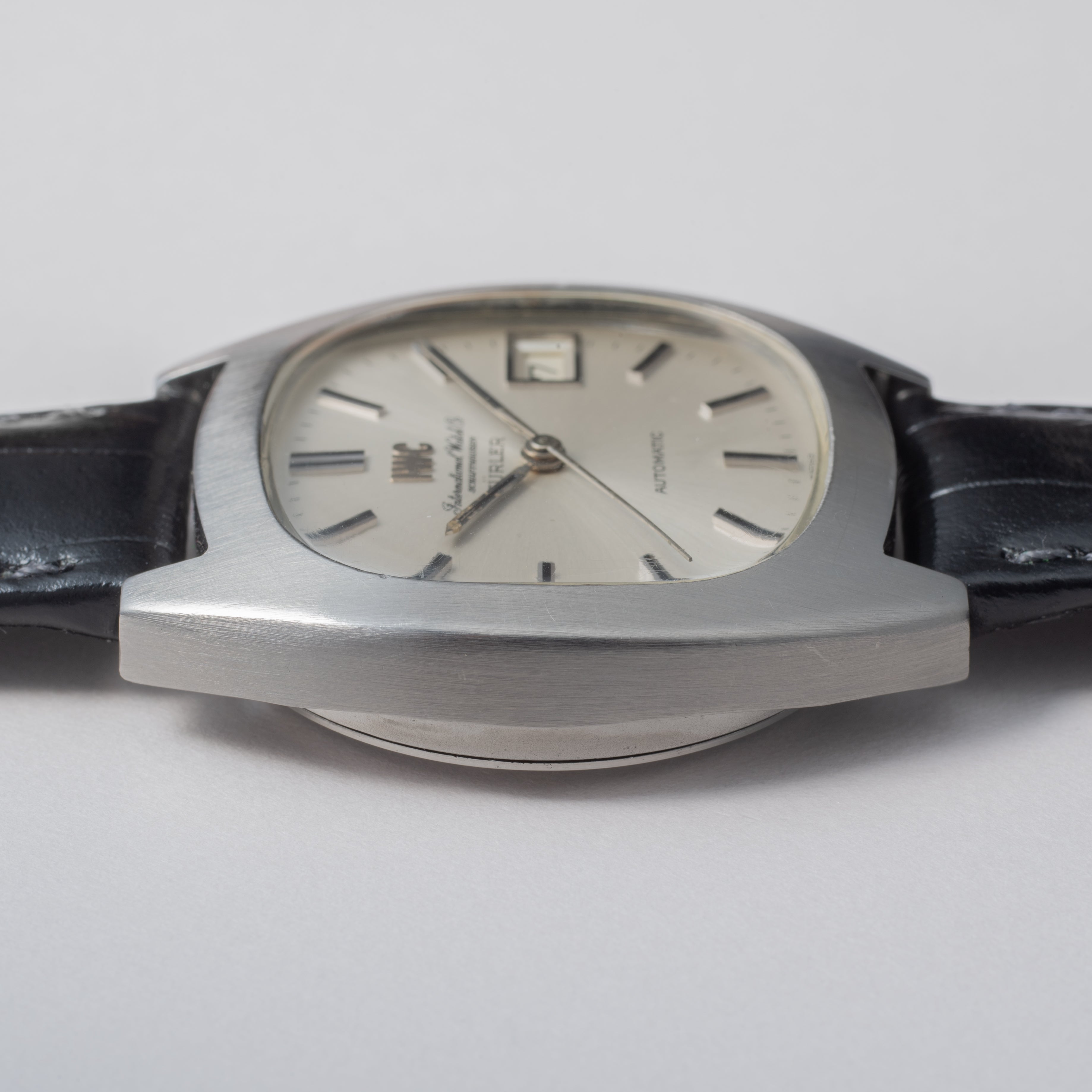 IWC トノー型 チューラーWネーム 1970年製/昭和45年製 純正尾錠付き ペラトン式自動巻き Cal.8541B