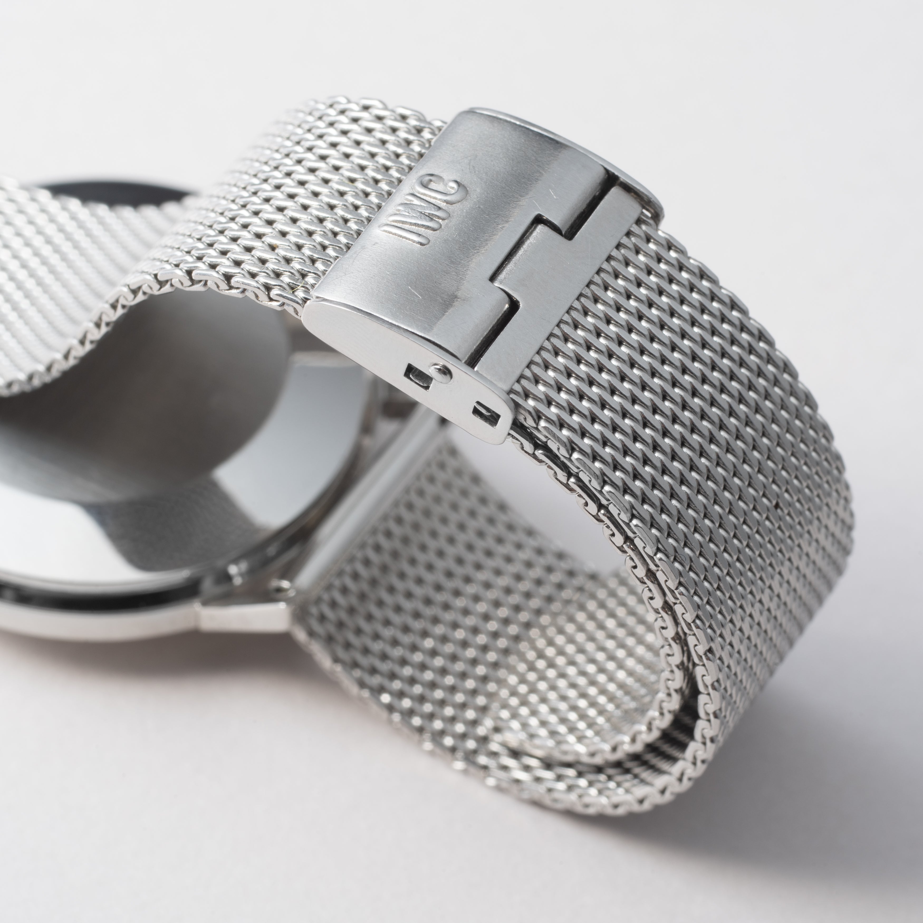 IWC ラウンドケース 1970年製 Ref.R818AD 純正メッシュブレス 箱付き