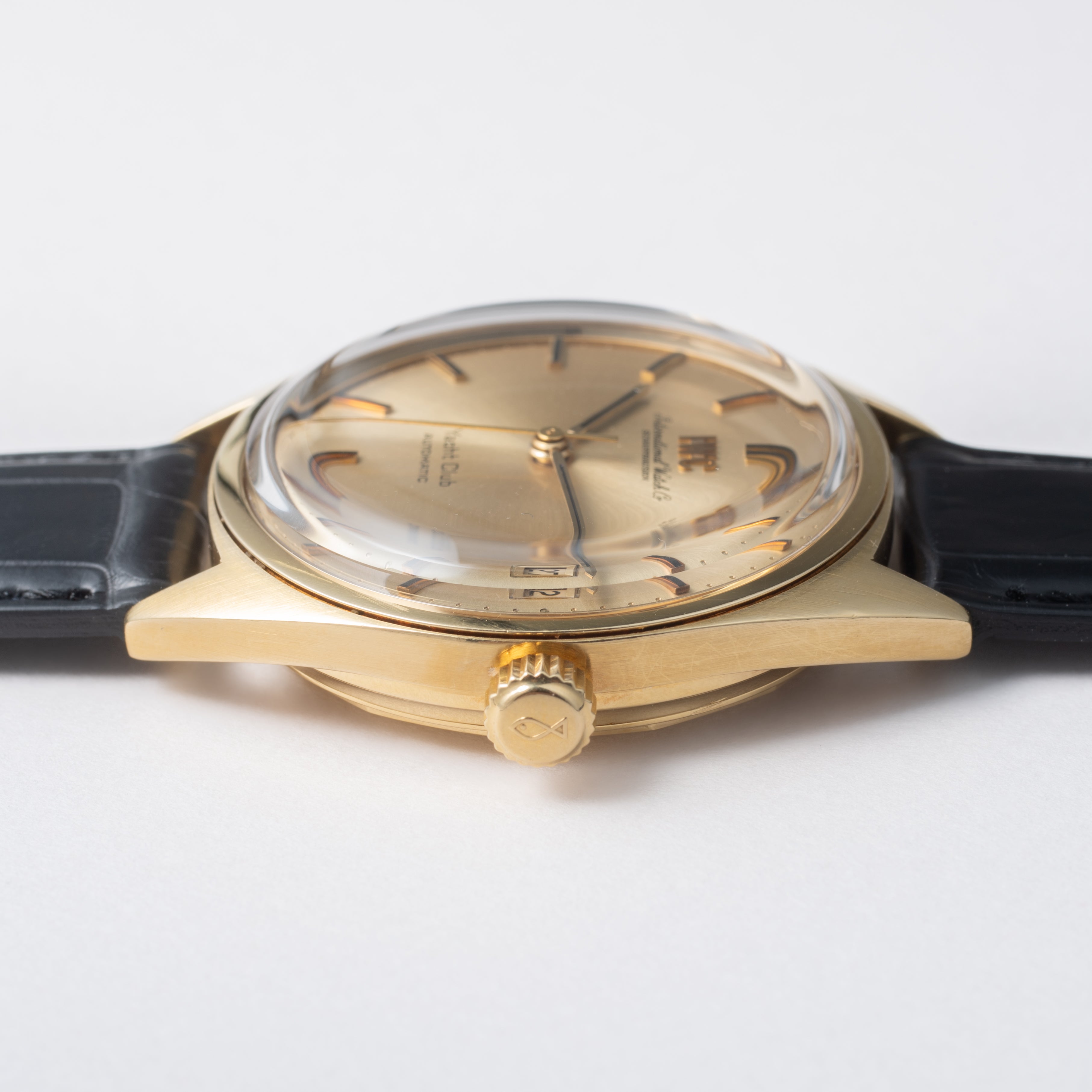 IWC ヨットクラブ 1969年製 Ref.R811A 18金イエローゴールド