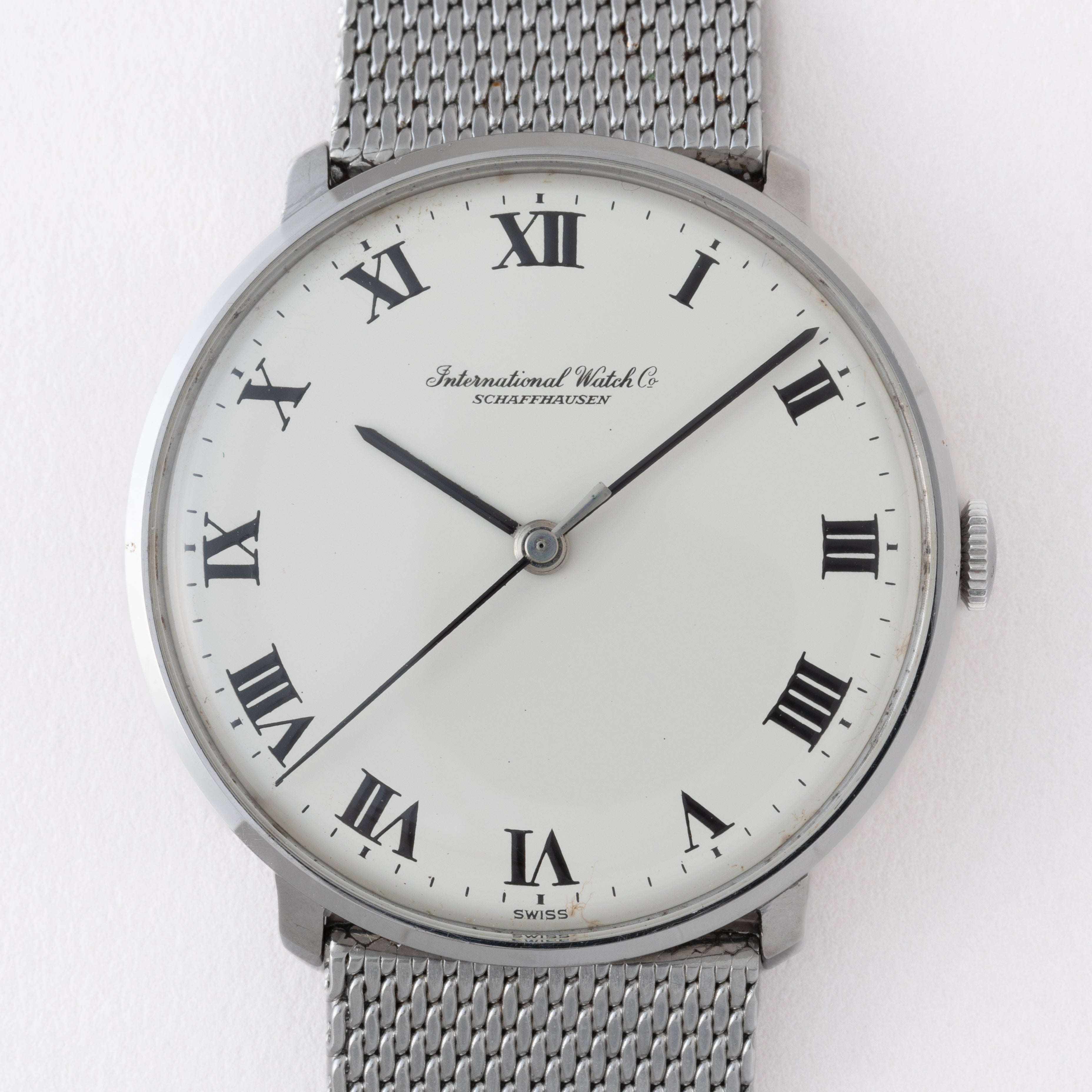 IWC 1973年製 ローマンダイヤル Ref.2401 手巻きCal.403 純正メッシュブレス