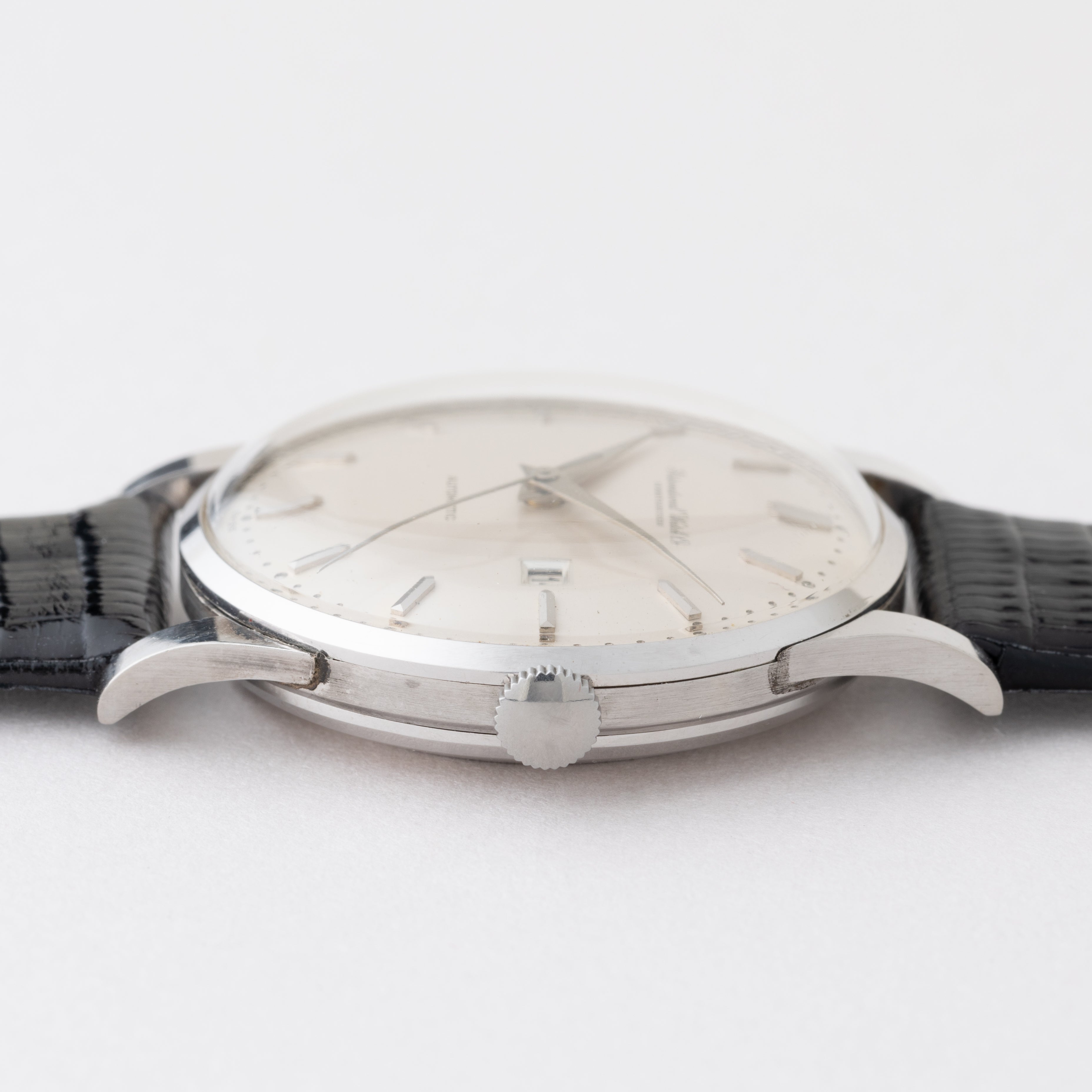 IWC ラウンドケース 1960年製/昭和35年製 寄り目 Cal.8531 砲弾インデックス プラチナケース Ref.140263