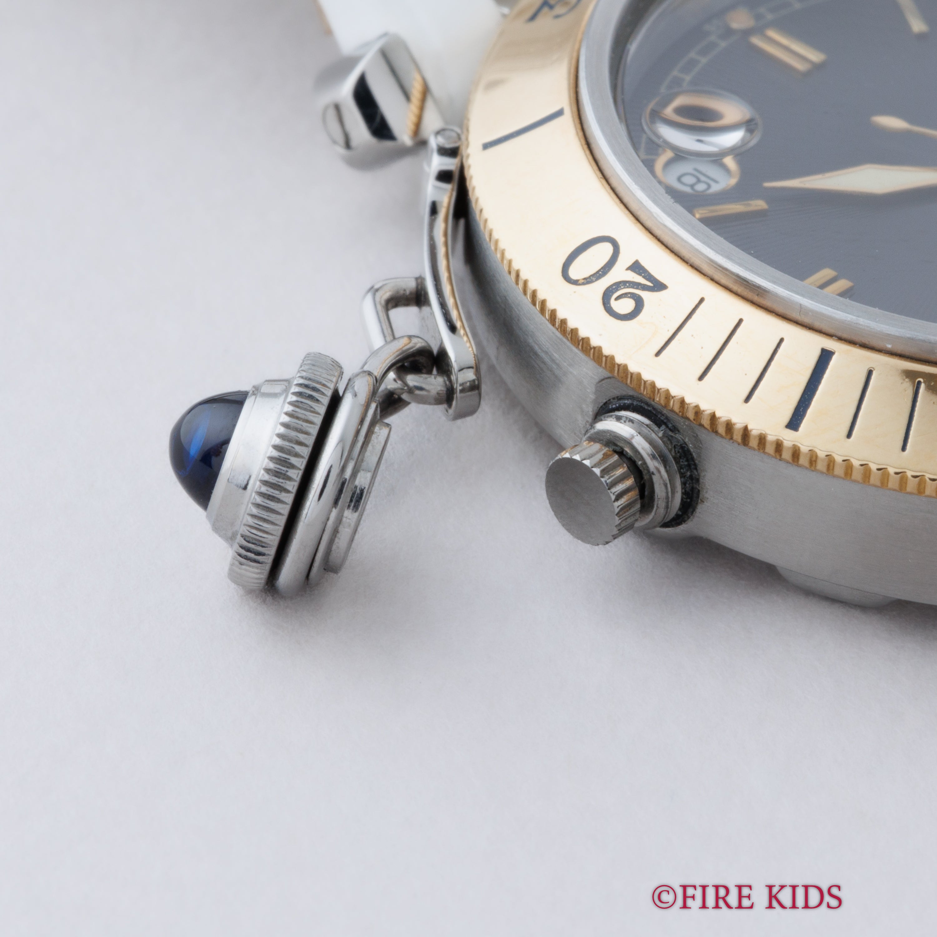 カルティエ パシャ コンビ グレーダイヤル Ref.1034 1990年代製 18金無垢尾錠付き