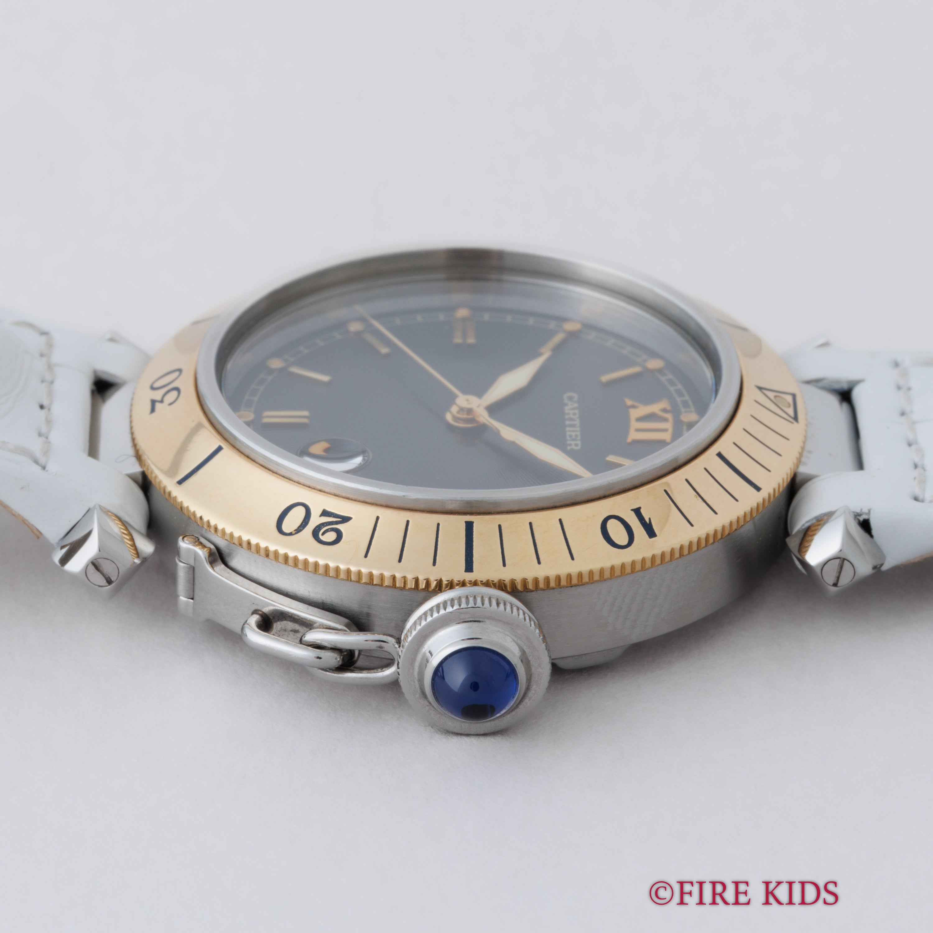 カルティエ パシャ コンビ グレーダイヤル Ref.1034 1990年代製 18金無垢尾錠付き