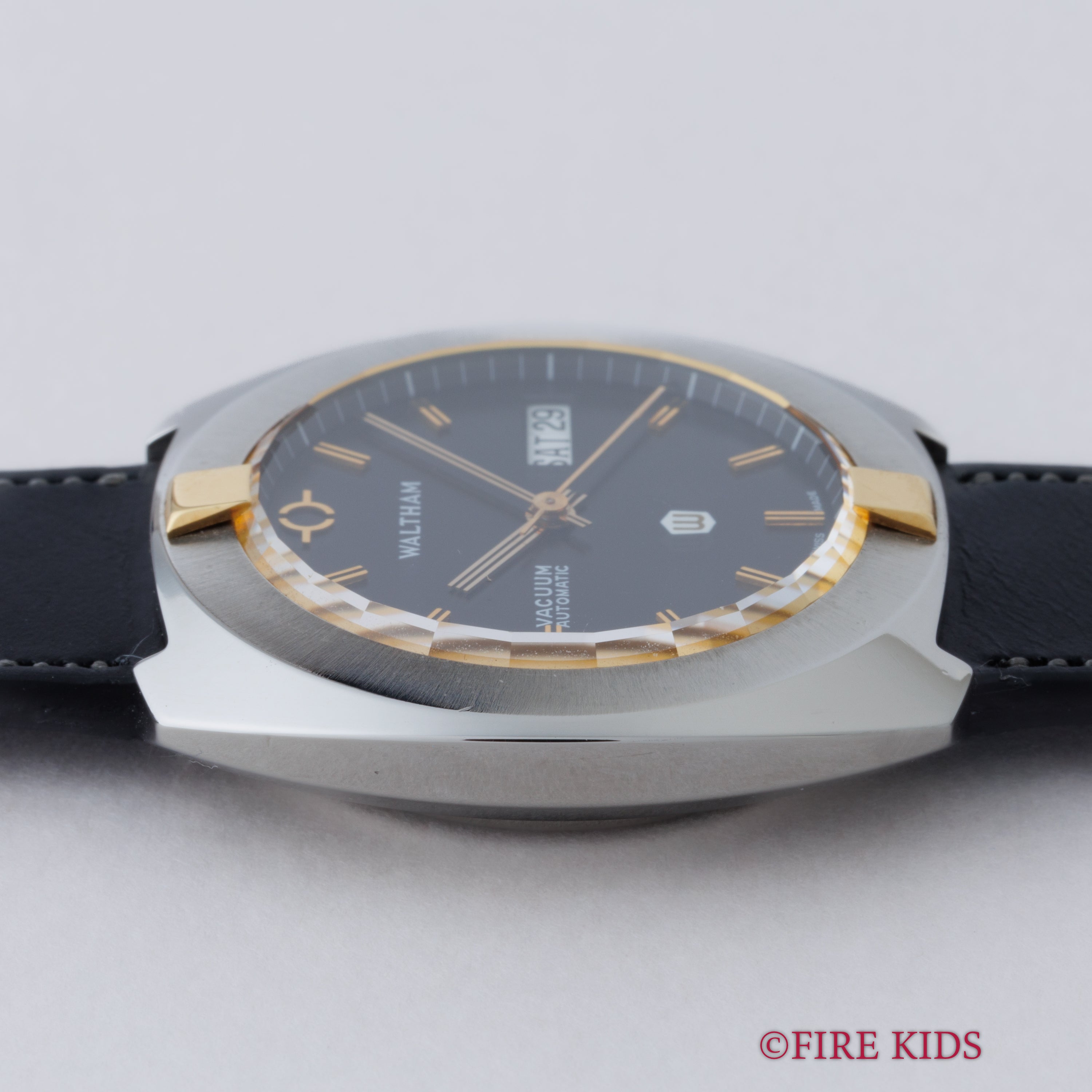 ウォルサム バキューム 1980年代製 1000本限定モデル デイデイト自動巻