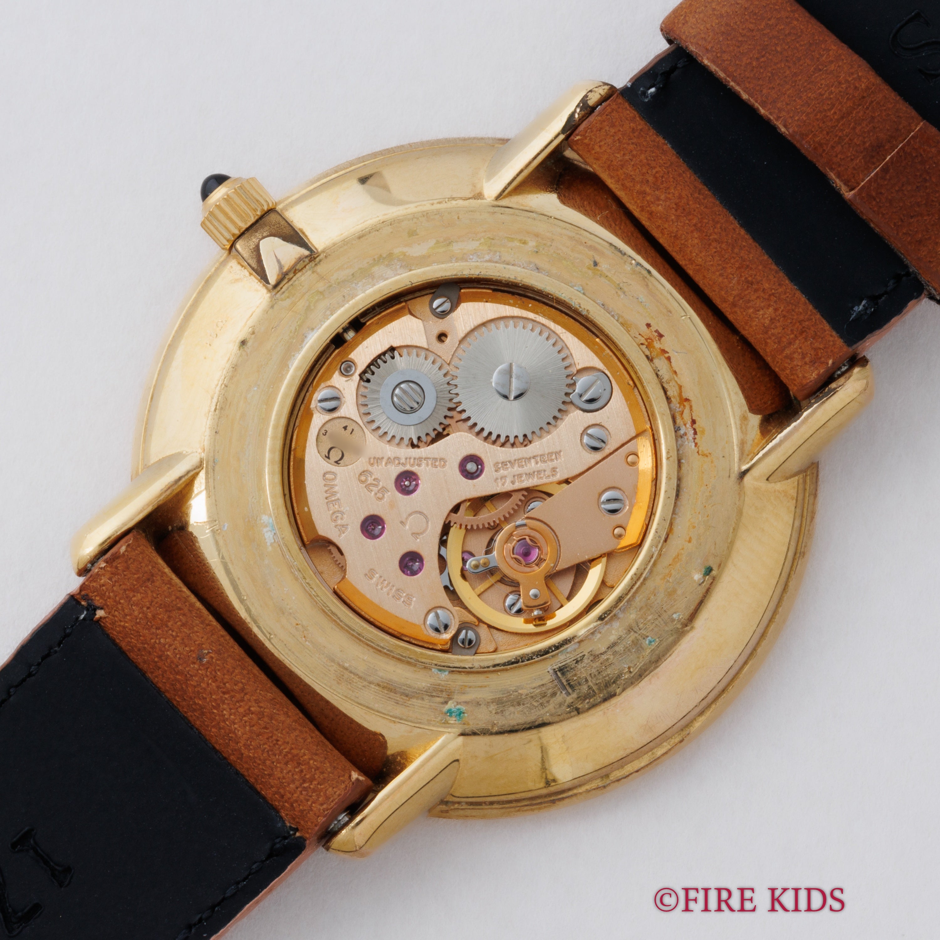 オメガ デ・ヴィル 1978年製 シャンパンダイヤル Ref.111.0107 手巻き Cal.625