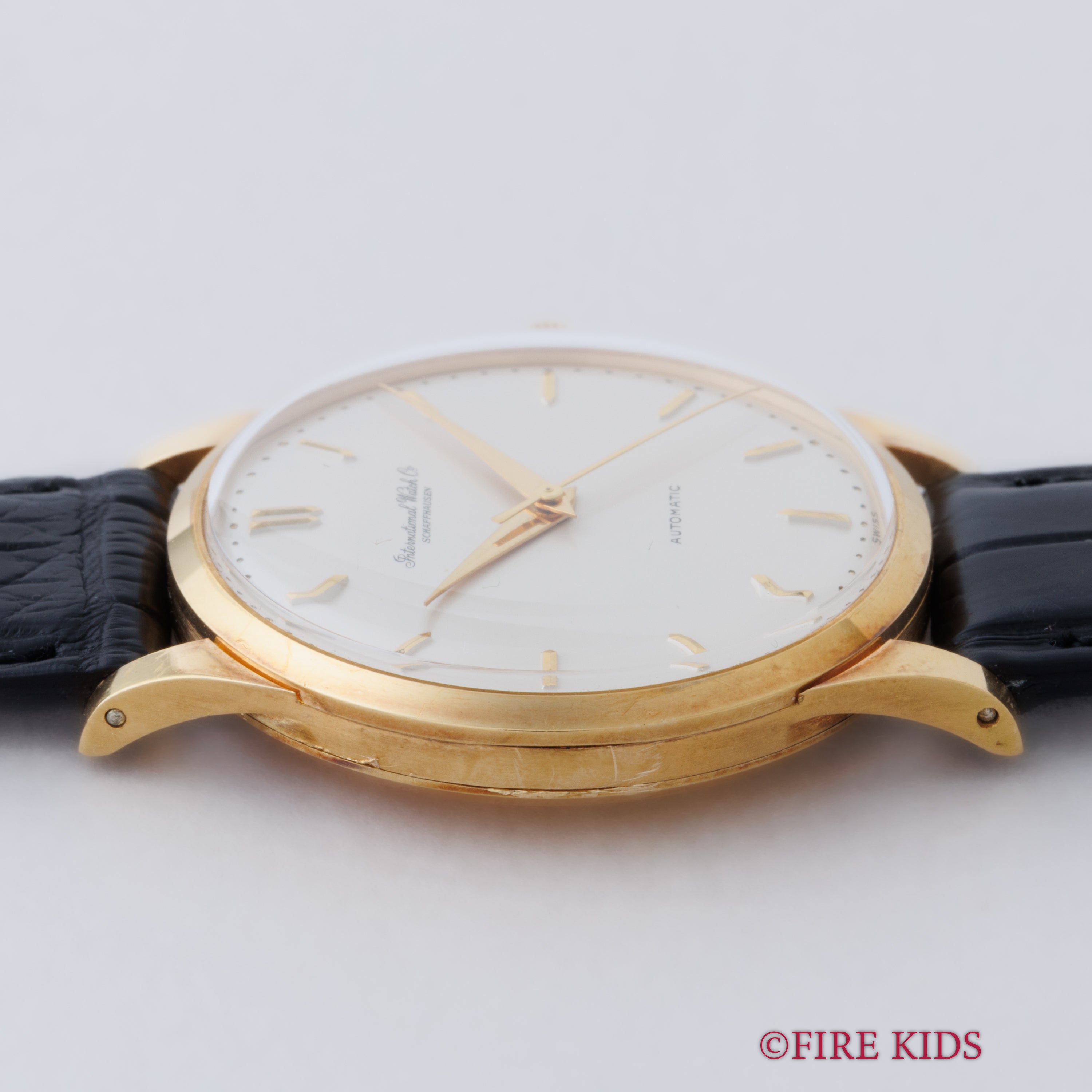 IWC ラウンドケース 1961年製 18金無垢イエローゴールド Cal.853 ノンデイト自動巻き