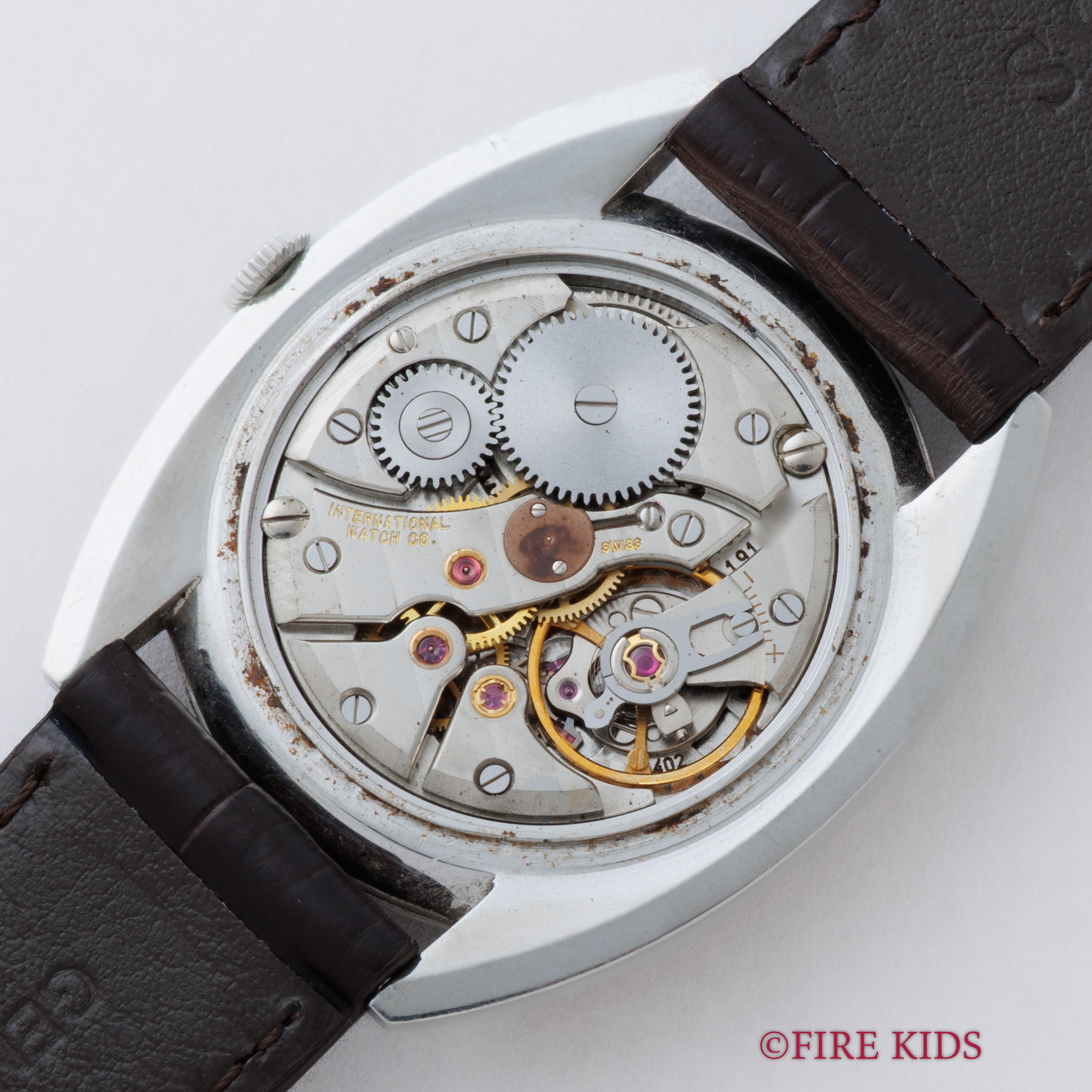 IWC Cラインケース シルバーローマンダイヤル 1967年製 薄型手巻 cal.402 Ref.1419