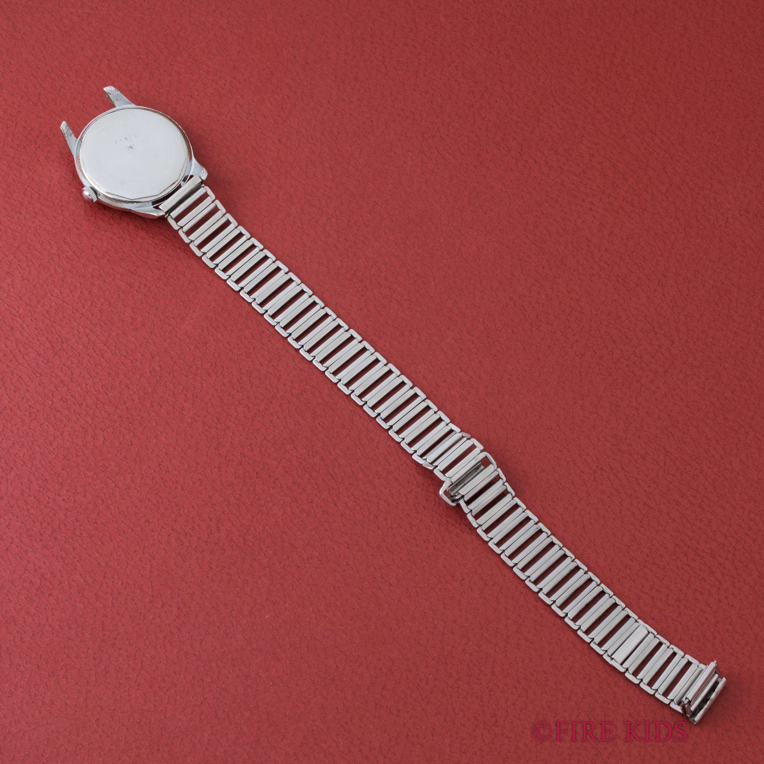 クロトン ニバダ 1960年代製 ラウンドケース 手巻き ブラックダイヤル