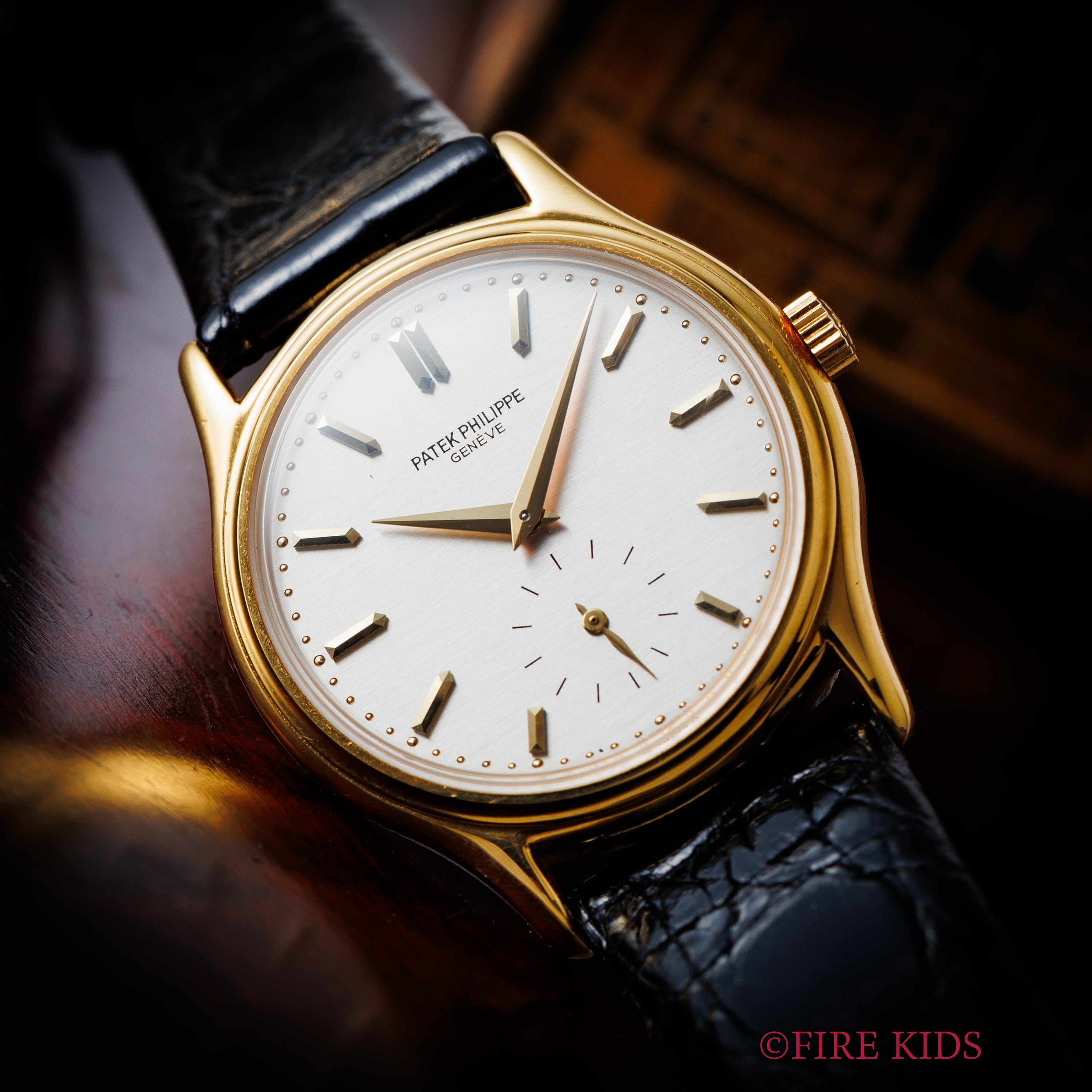 パテック・フィリップ カラトラバ 1990年代製 Ref.3923J Cal.215 純正18金尾錠