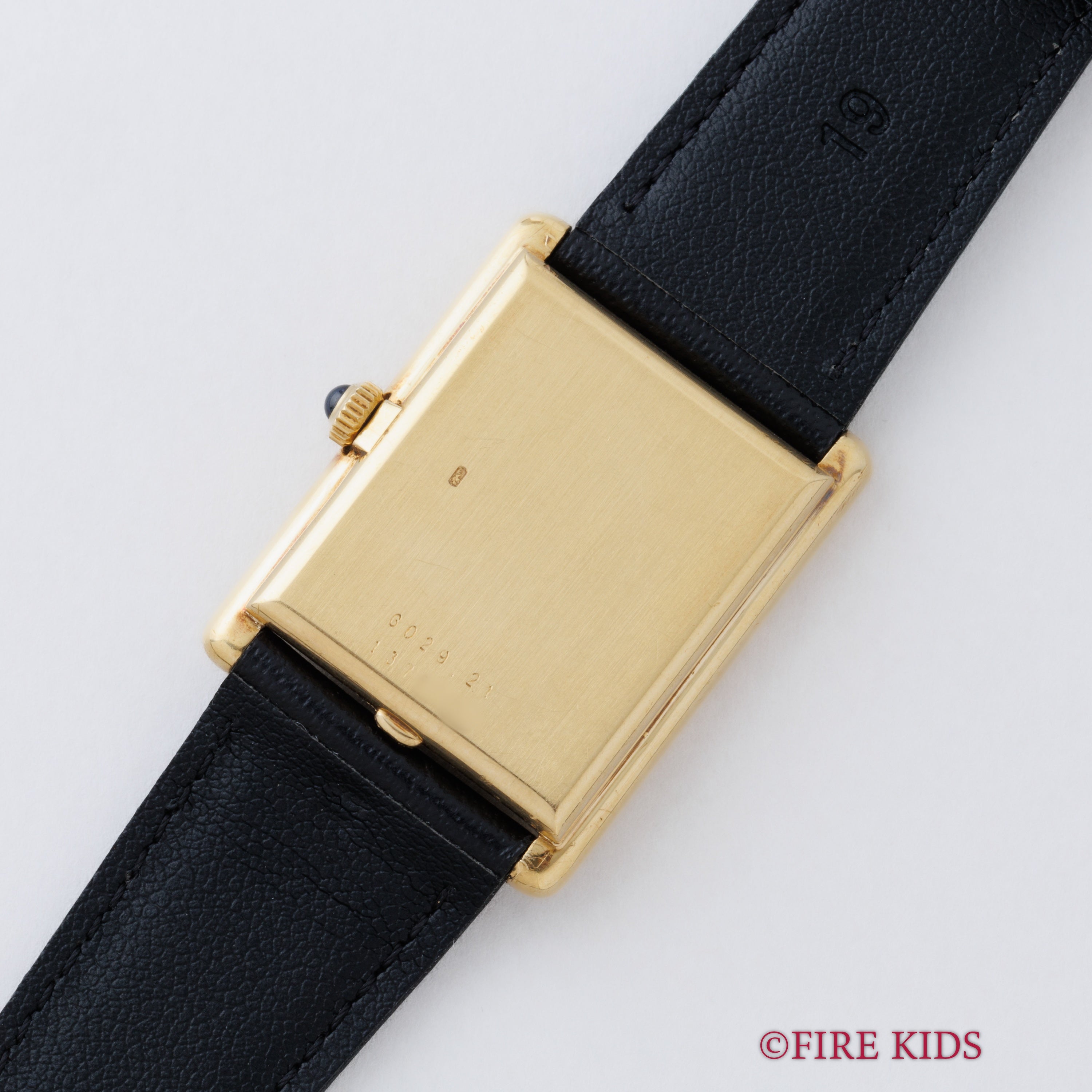 ジャガー・ルクルト 18金無垢タンクケース 1970年代製 手巻 Ref.6029 21 Cal.841 純正GP尾錠