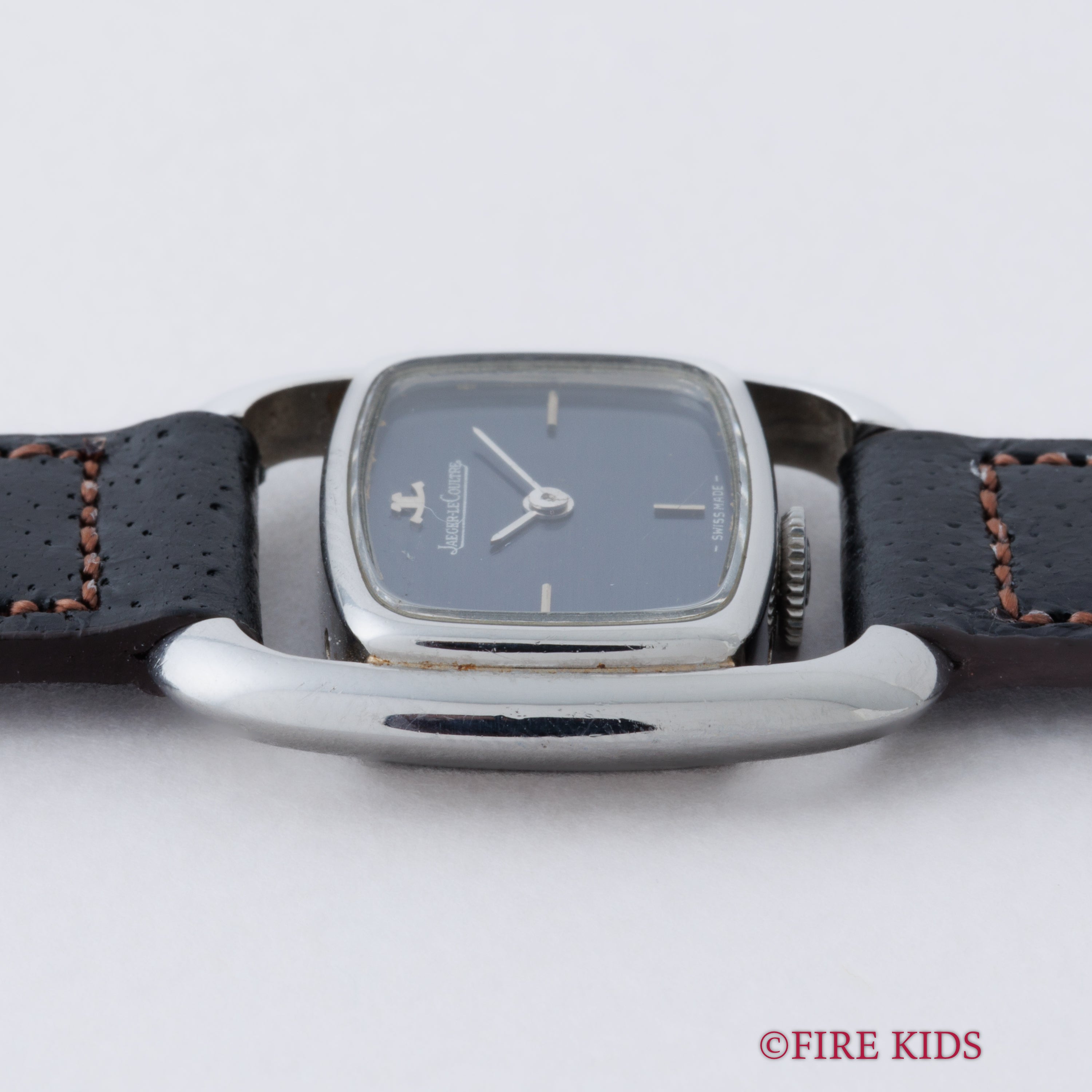 ジャガールクルト レディースウォッチ エトリエ 1980年代製 ブルーダイヤル Ref.6147.42